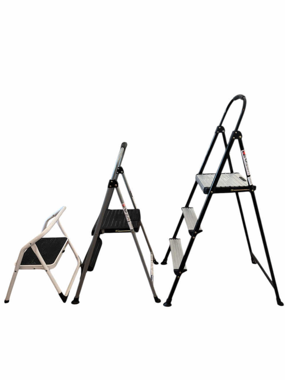 Photo 1 of 100
3- STEP LADDERS, 1- STEP, 2-STEP, 3-STEP, COSCO LADDERS AND TRICAM

3-STEP LADDER
H50”