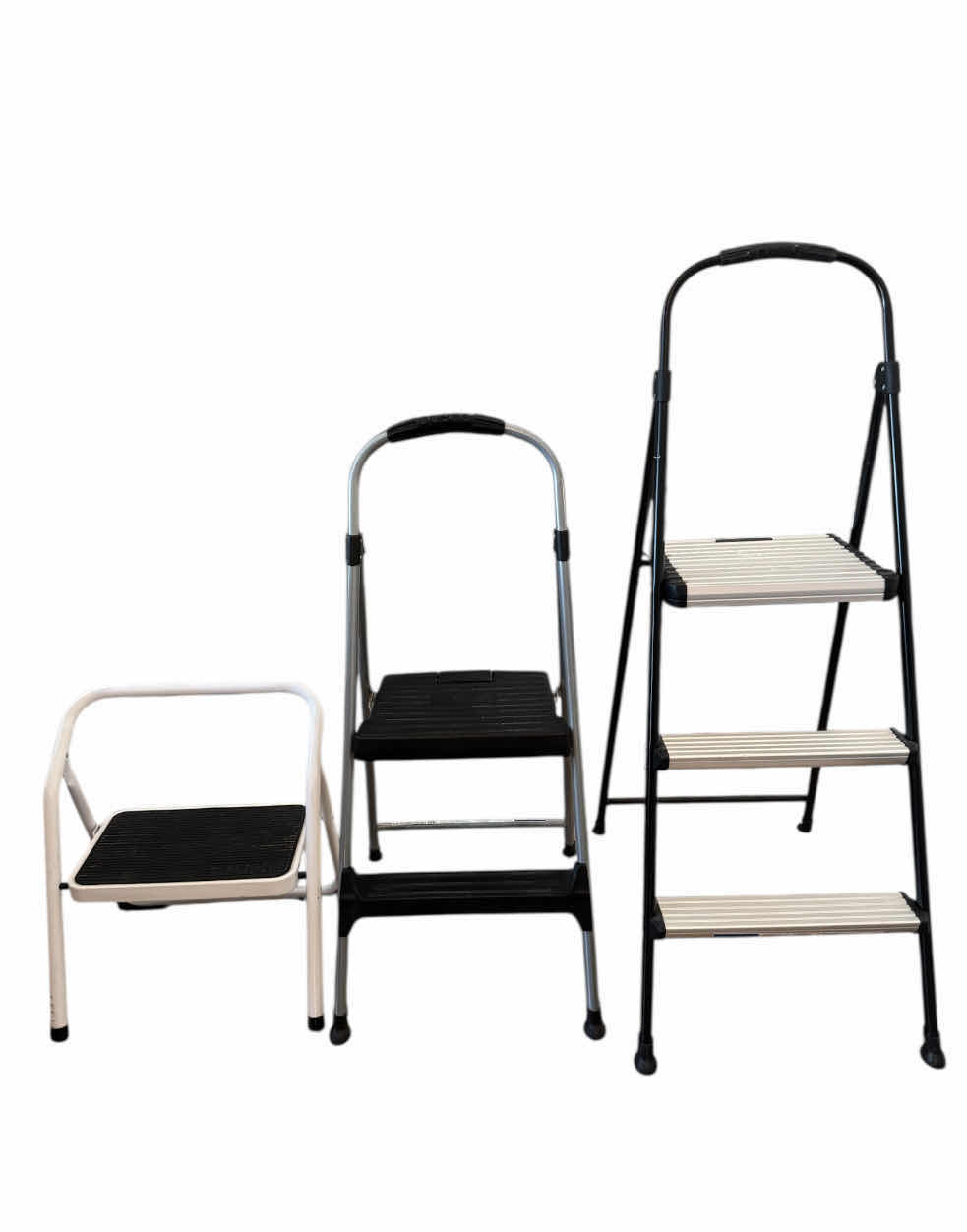 Photo 1 of 100
3- STEP LADDERS, 1- STEP, 2-STEP, 3-STEP, COSCO LADDERS AND TRICAM

3-STEP LADDER
H50”