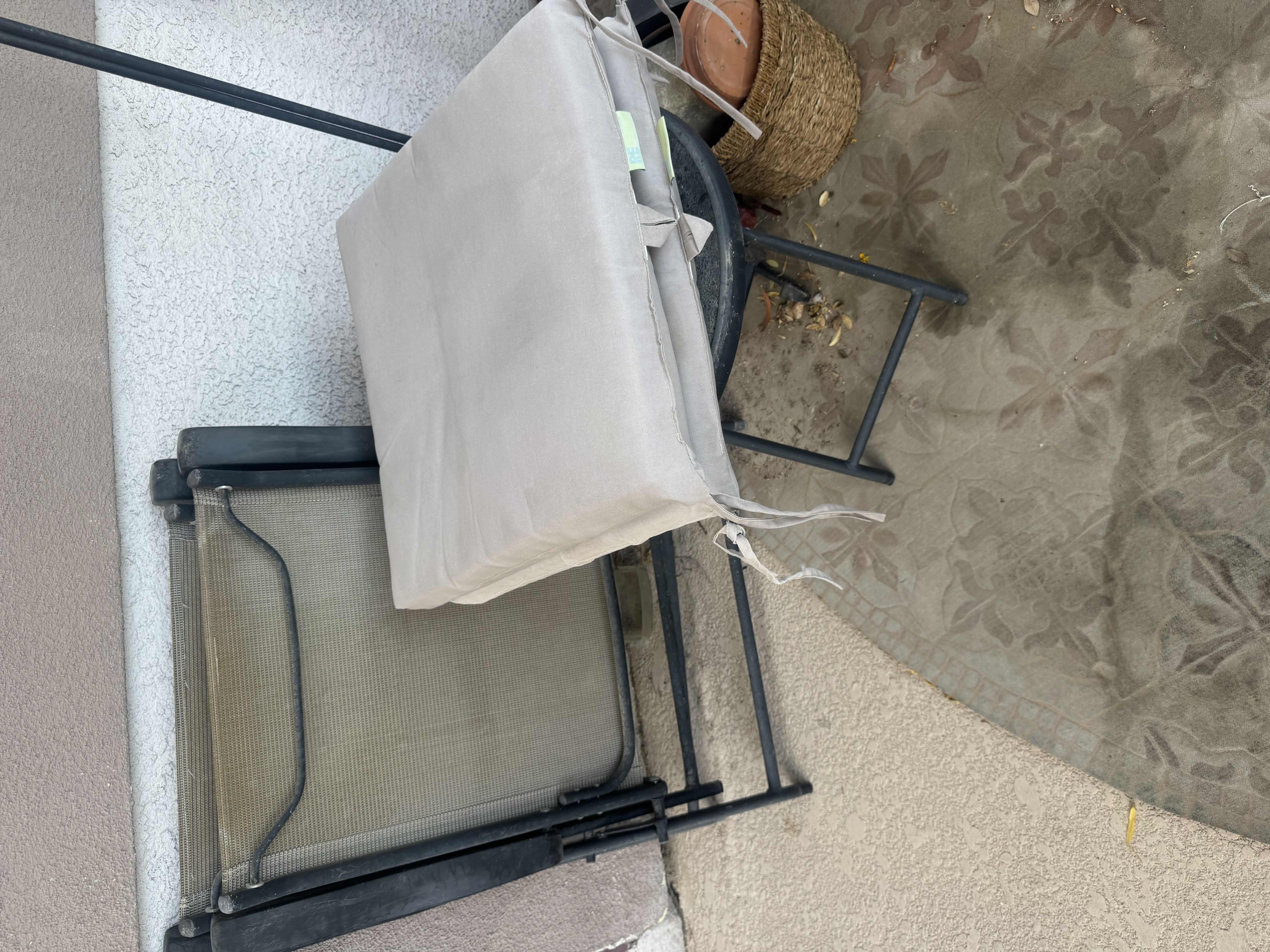 Photo 1 of 50
ASSORTED OUTDOOR ITEMS, SMALL ROUND TABLE, 2-CHAIRS WITH CUSHIONS, BIRD-FEEDER/PLANTER STAND, AND BASKET, 12 ITEMS