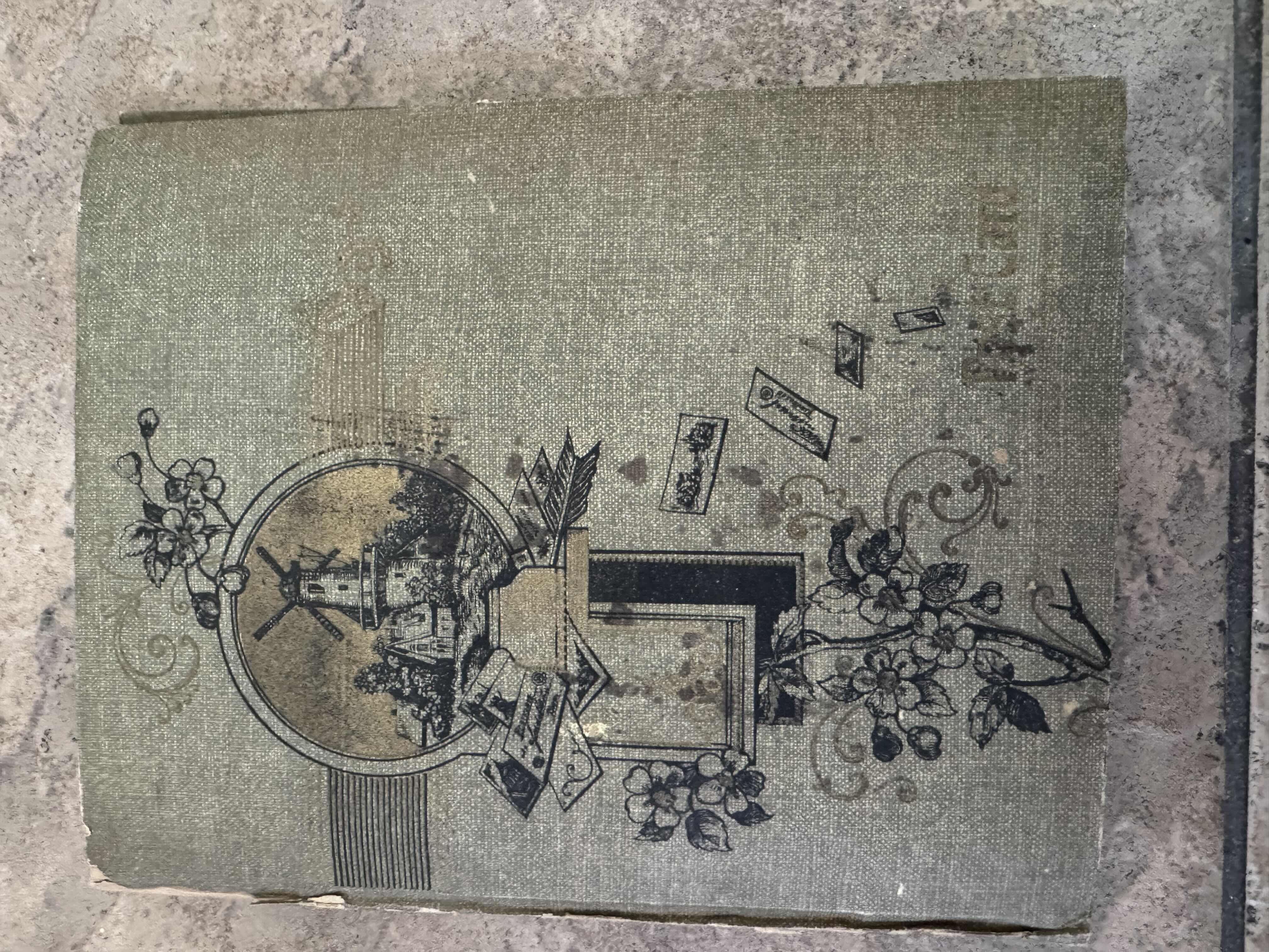 Photo 4 of 170
2- ANTIQUE VINTAGE POSTCARD BOOKS, COLLECTABLE, HISTORIC ITEMS, ART COLLECTION, ARTWORK

10.5” X 7.5” X H.75”