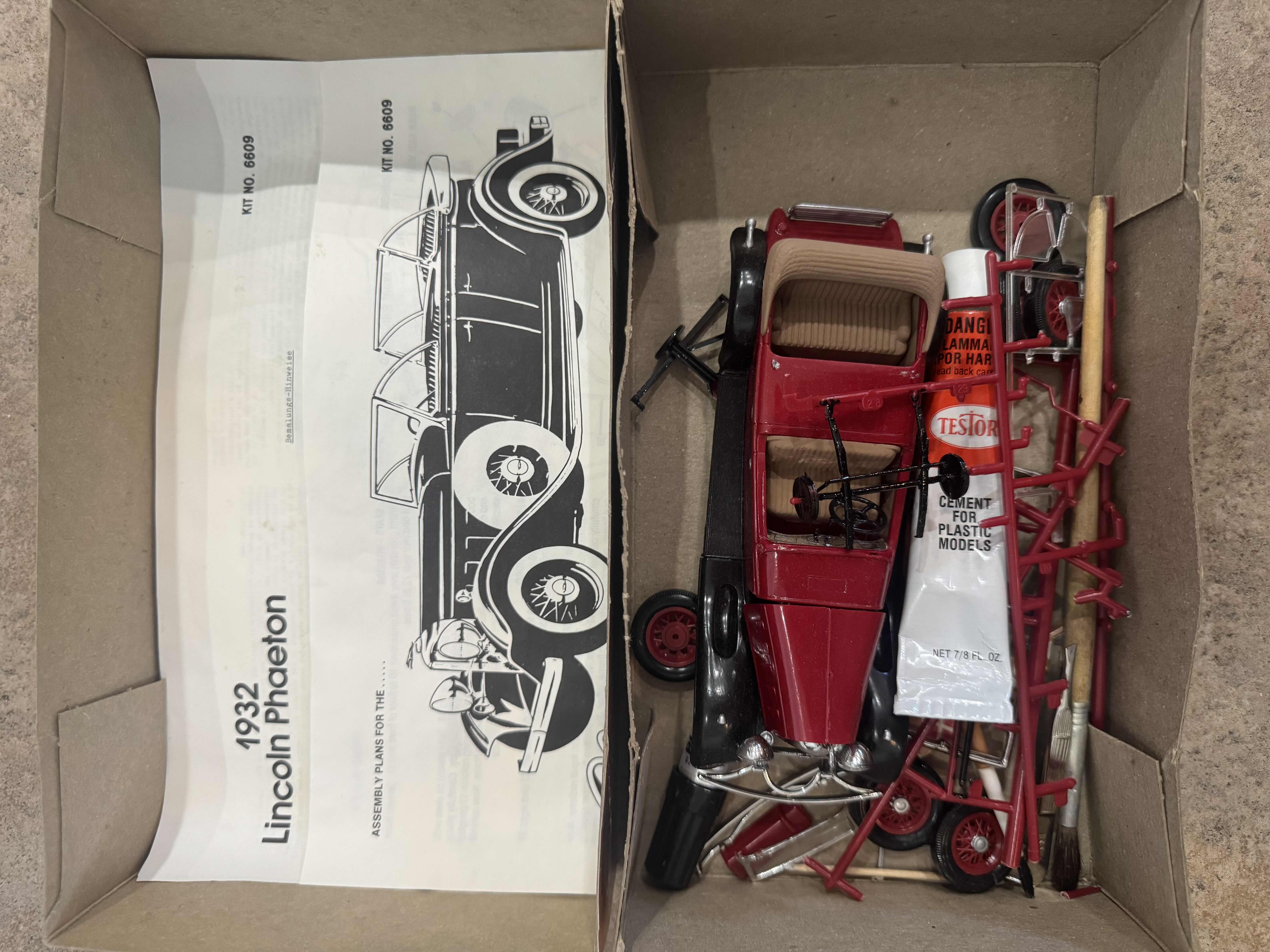 Photo 1 of 25
VINTAGE CLASSIC CAR PLASTIC MODEL KIT NO. 6609 1932 LINCOLN PHAENTON, LINDBERG. COLLECTABLE, TOY MODEL COLLECTION