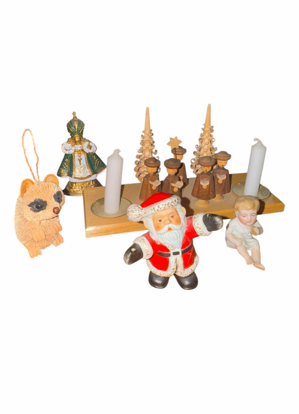 Photo 1 of 160
VINTAGE ASSORTED FIGURINE COLLECTION, HOLIDAY, CANDLES, SANTA CLAUSE, CHRISTMAS ORNAMENTS, PORCELAIN, WOOD, RESIN FIGURINES, COLLECTABLE, ARTWORK, ART COLLECTION, HOME DECOR, PRECIOUS MOMENTS, BARBI SARGENT

RESIN PINE TREE
H6.5”