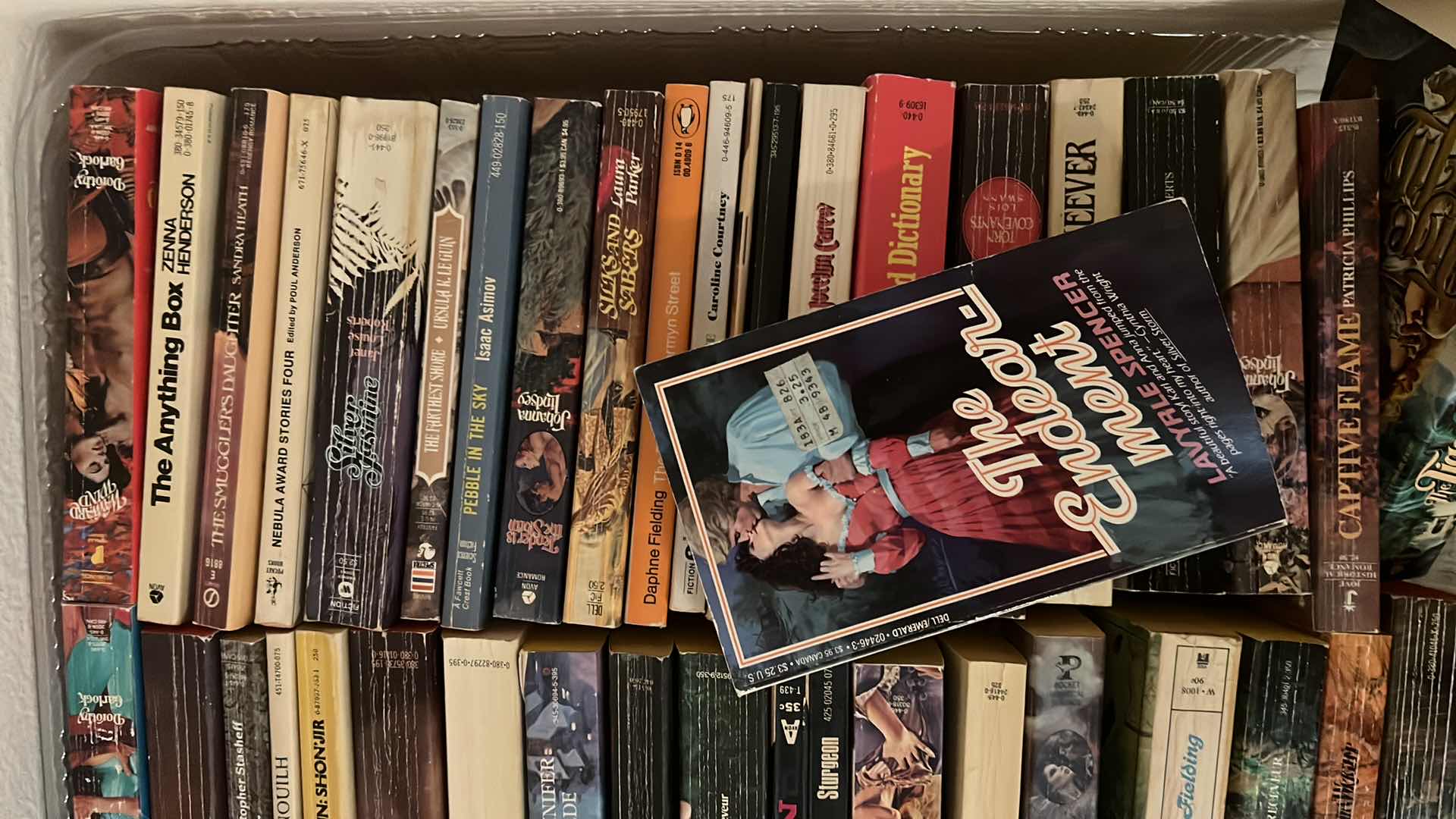 Photo 1 of TRAY OF NOVELS - SUMMER READING - PAPERBACKS