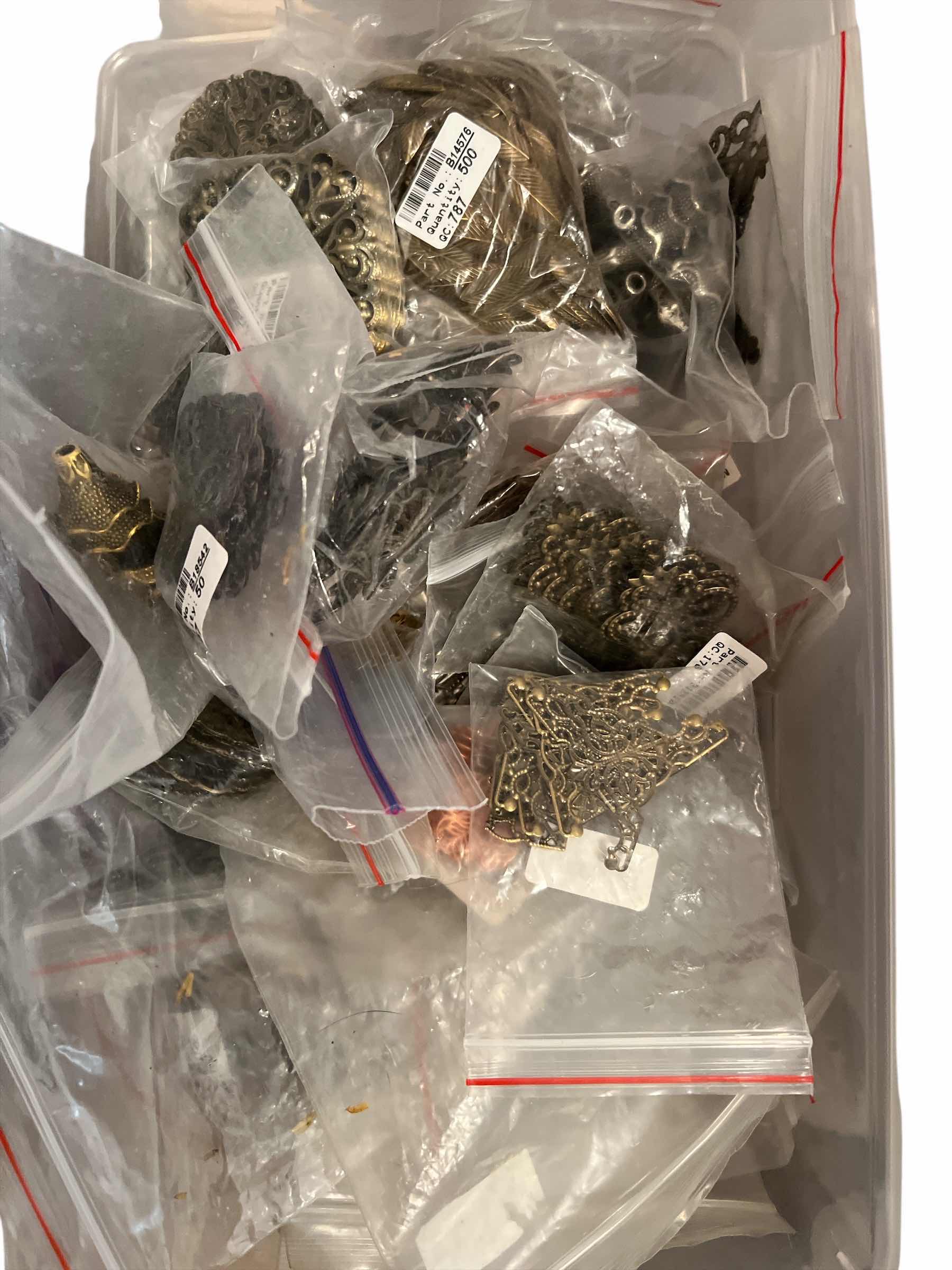 Photo 1 of 7 PLASTIC CONTAINERS AND CONTENTS Of CRAFTING SUPPLIES