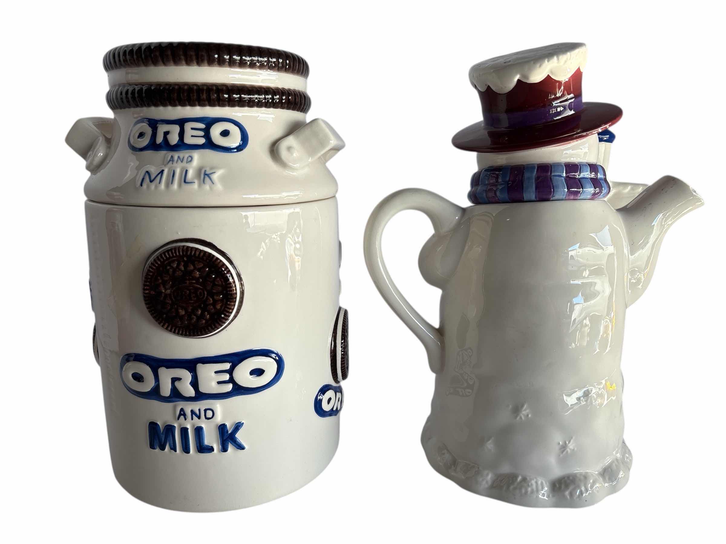 Photo 1 of 2-OREO & HERSHEYS COOKIE JAR'S H9.5”