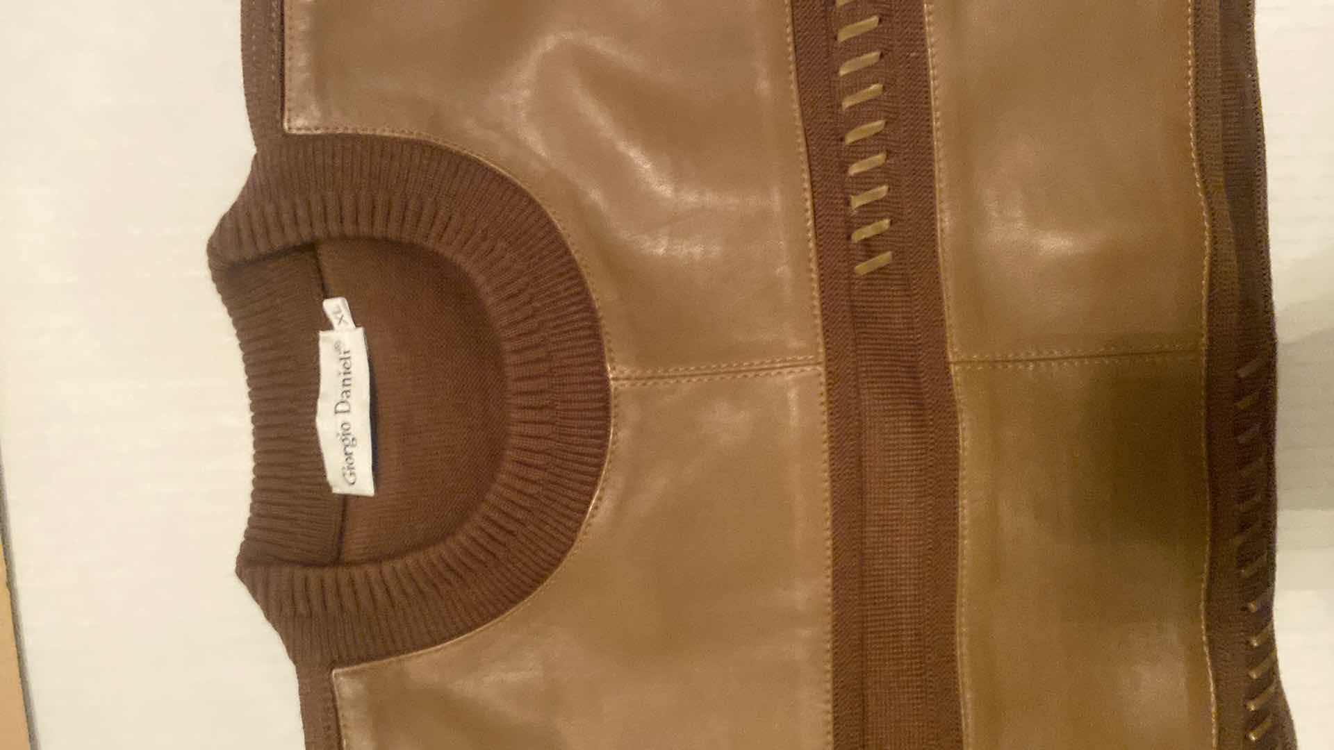 Photo 1 of 3 - NEW DESIGNER SWEATERS MENS SIZE XL (2 WITH TAGS)