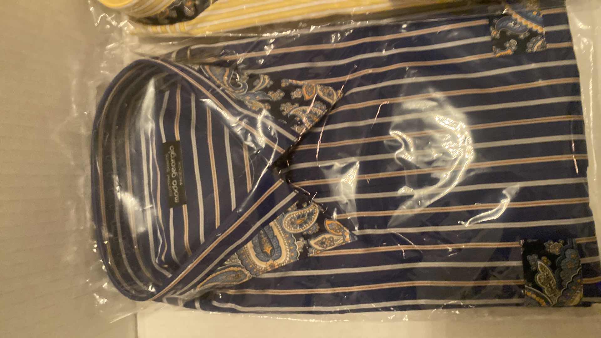 Photo 1 of 7 - NEW MODA GEORGIO CUSTOM SHIRTS EST SIZE XL