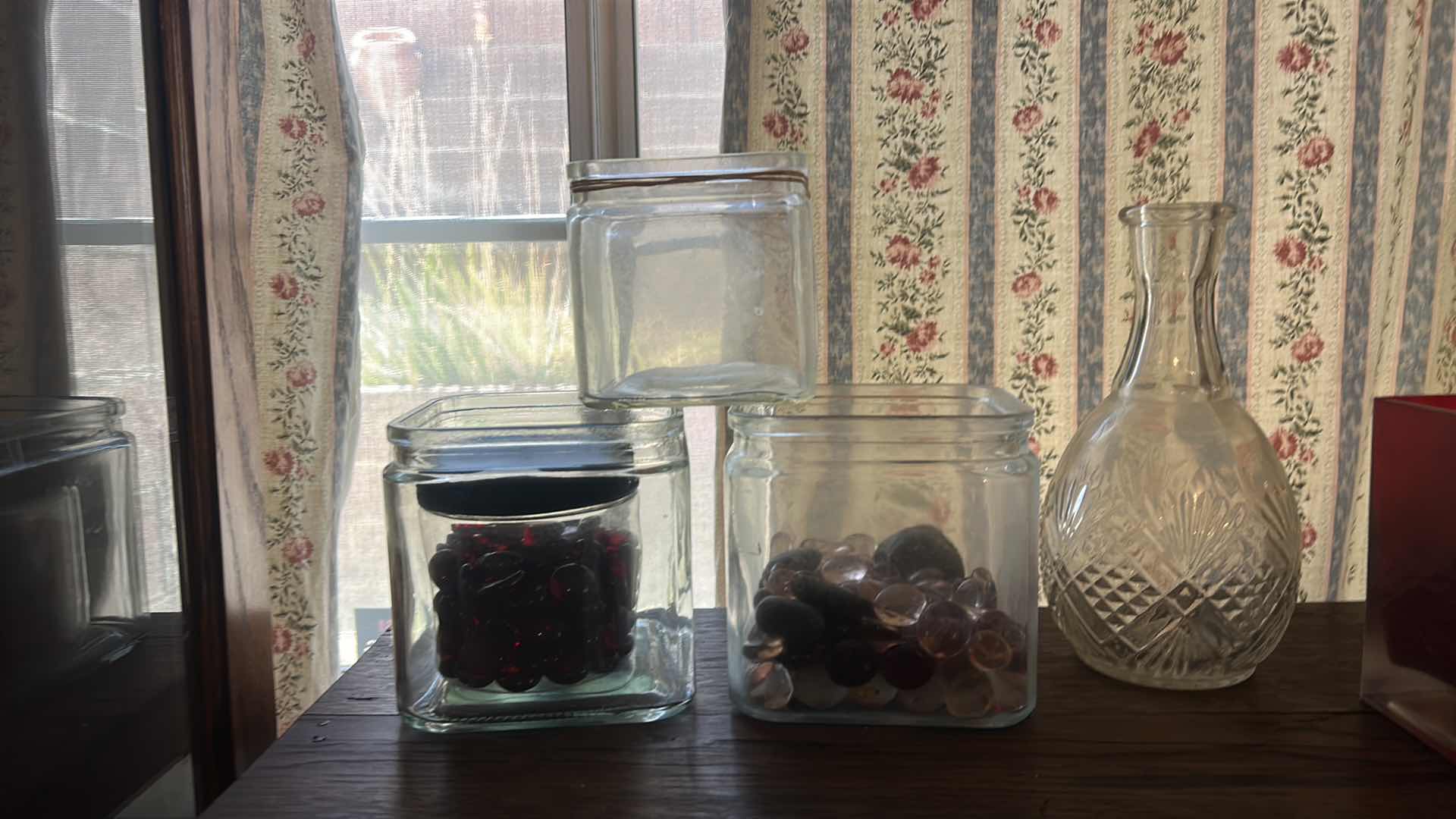 Photo 1 of 12- COLORED & CLEAR GLASS VASES VARIOUS SIZES