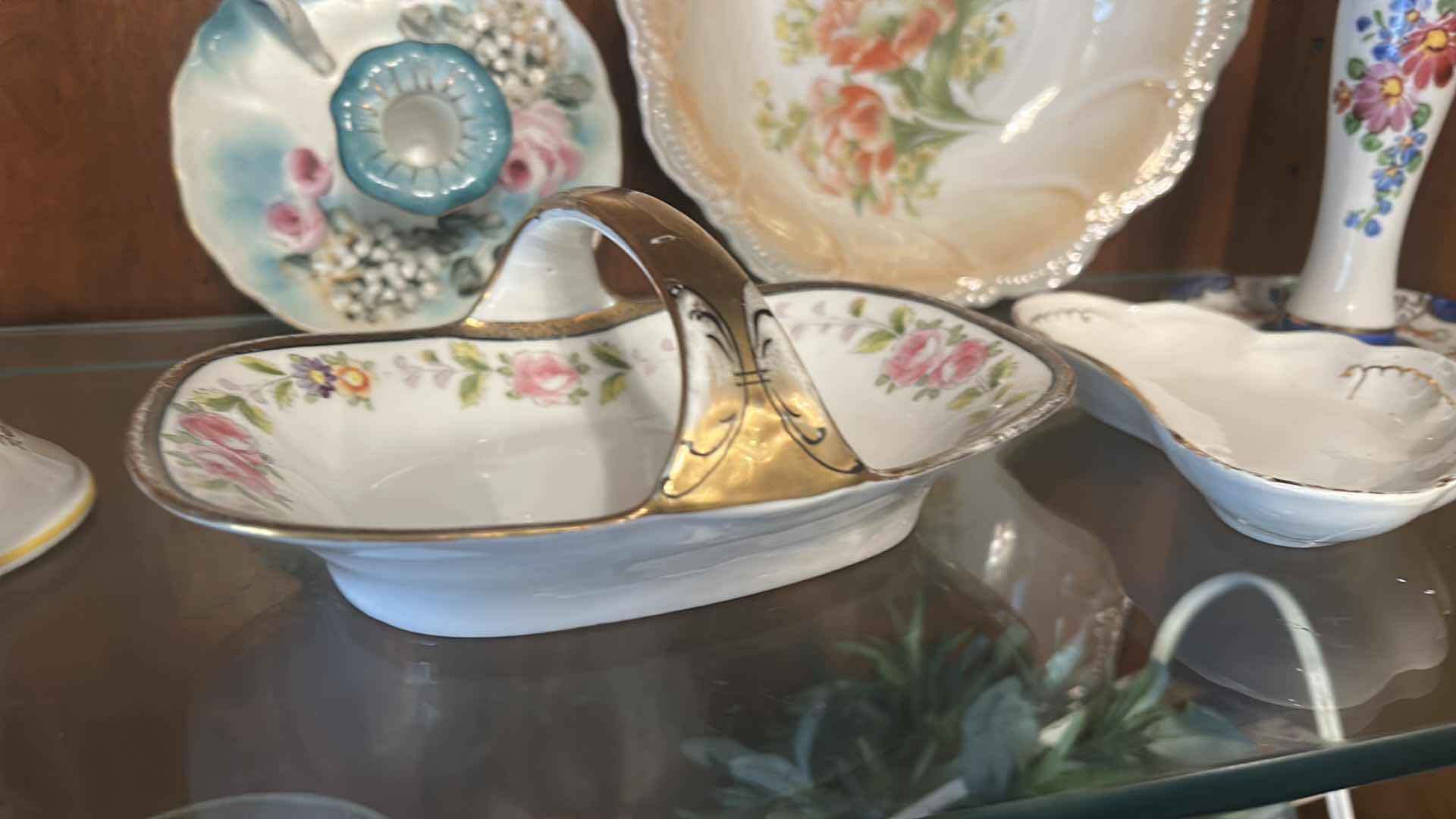 Photo 1 of COLLECTIBLE VINTAGE PORCELAIN PIECES