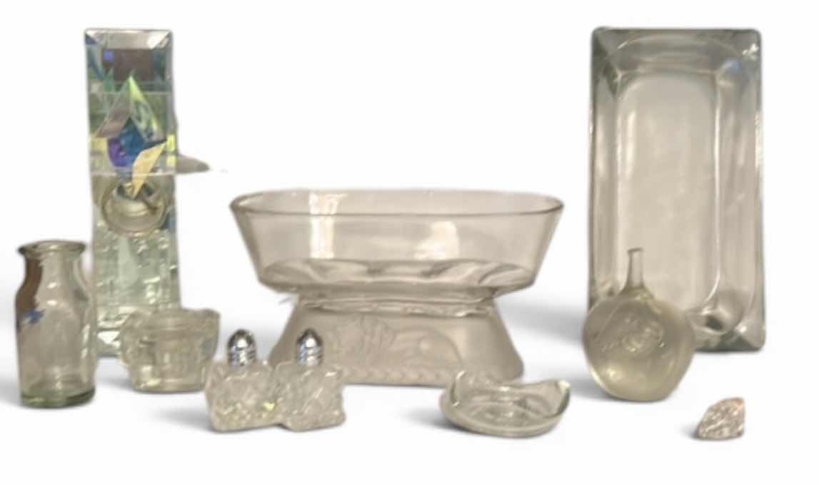 Photo 1 of GLASSWARE HOME DECOR