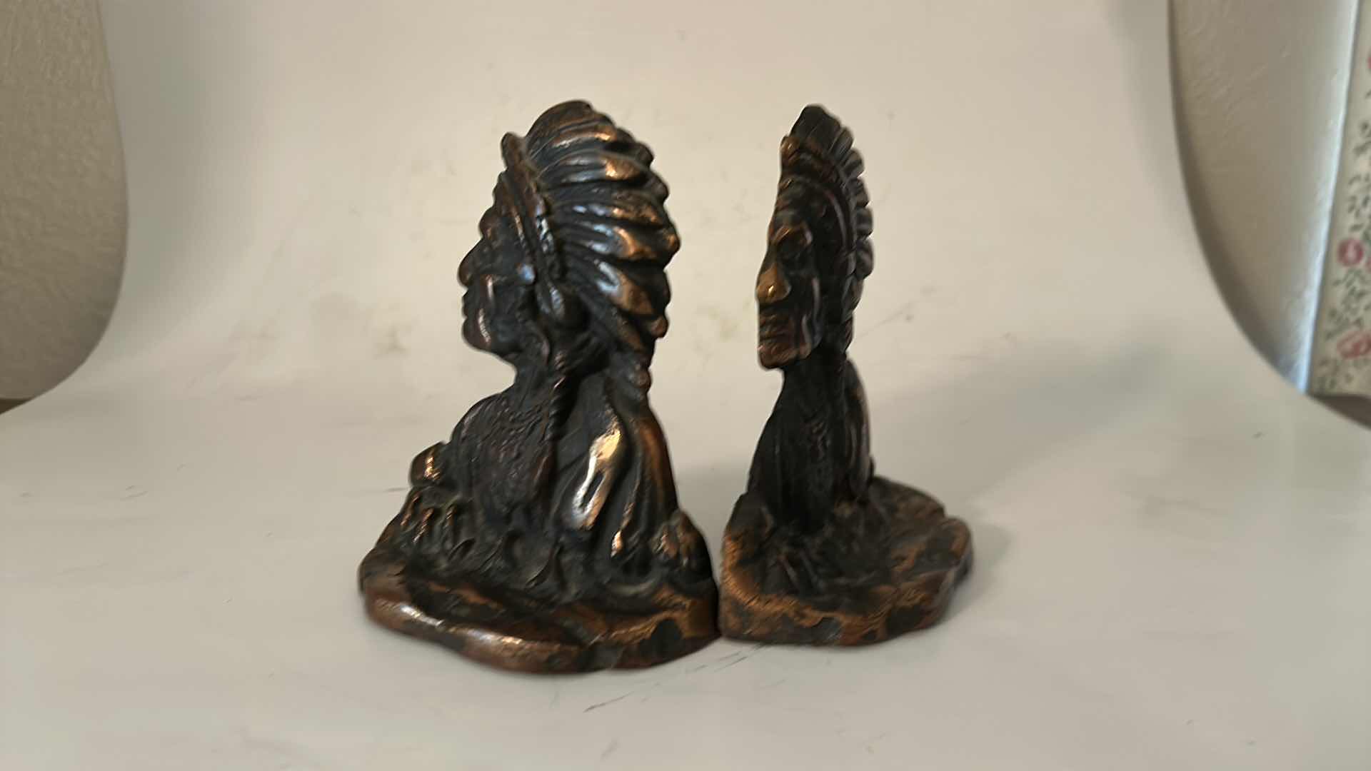 Photo 1 of METAL NATIVE AMERICAN CHIEF BOOKENDS, H4.5”