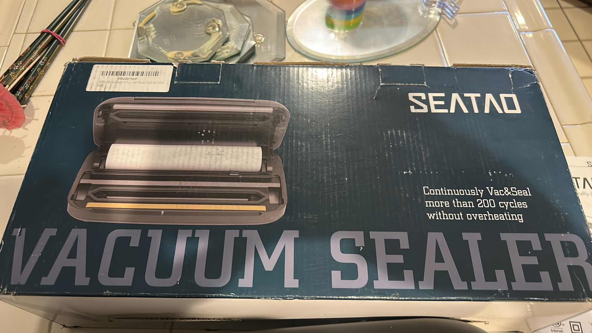 Photo 1 of SEATAO FOOD VACUUM SEALER