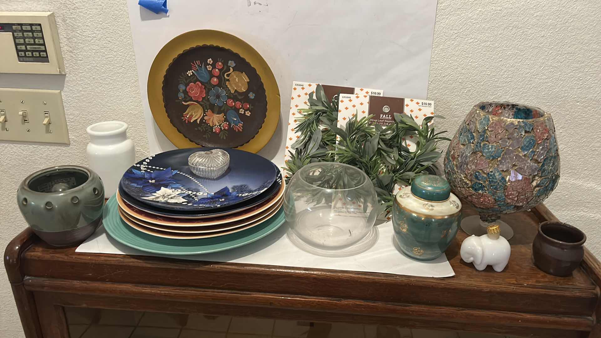 Photo 1 of ASSORTMENT HOME DECOR PLATES