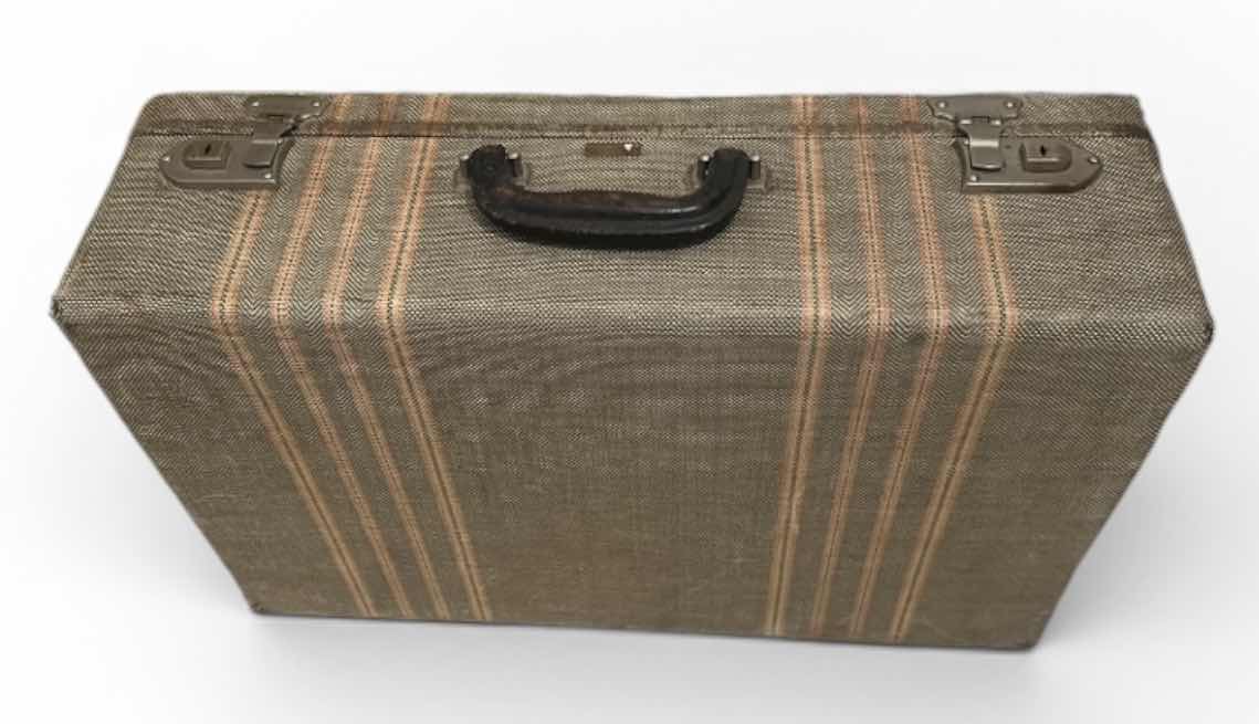 Photo 1 of VINTAGE PICNIC BASKET