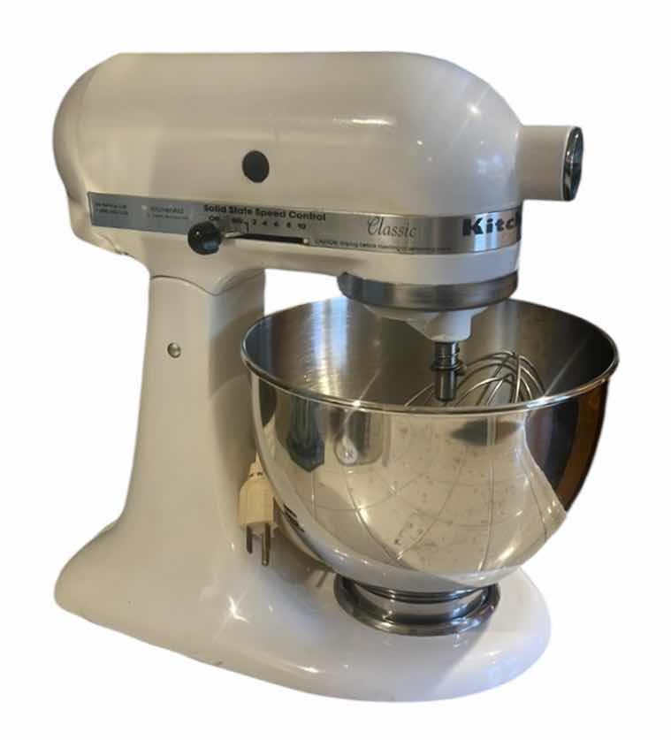Photo 1 of KITCHEN AID MIXER