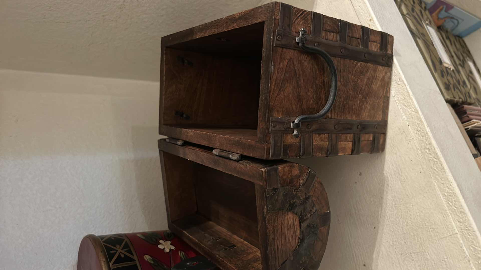 Photo 1 of 5 HOME STORAGE/ORGANIZER ITEMS