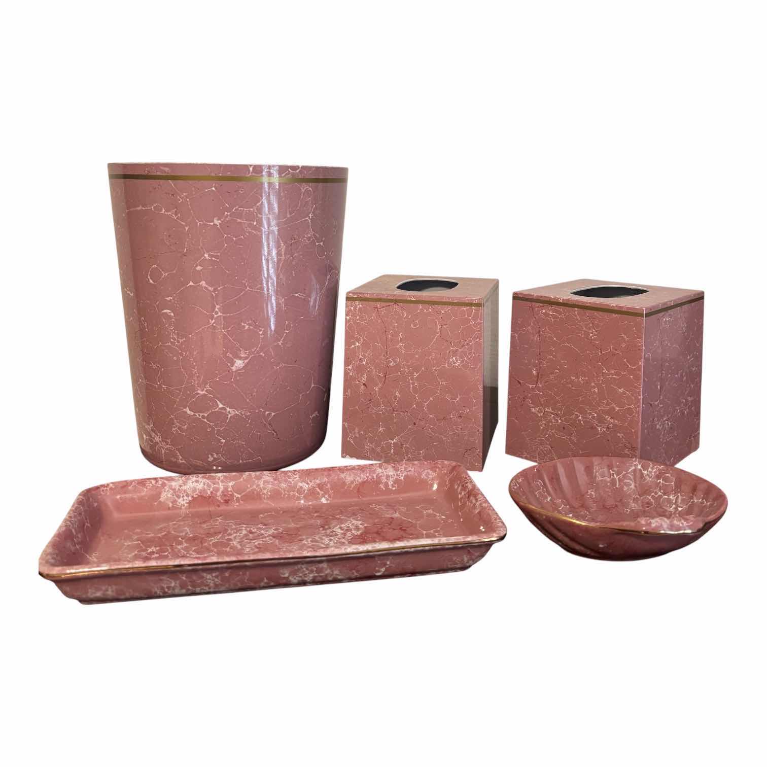 Photo 1 of PLASTIC & CERAMIC BATHROOM SET
