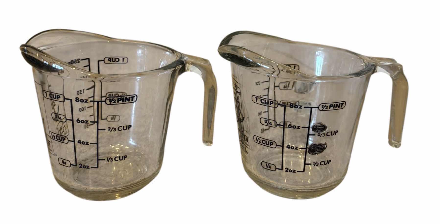 Photo 1 of VINTAGE ANCHOR HOCKING GLASS MEASURING CUPS (4)