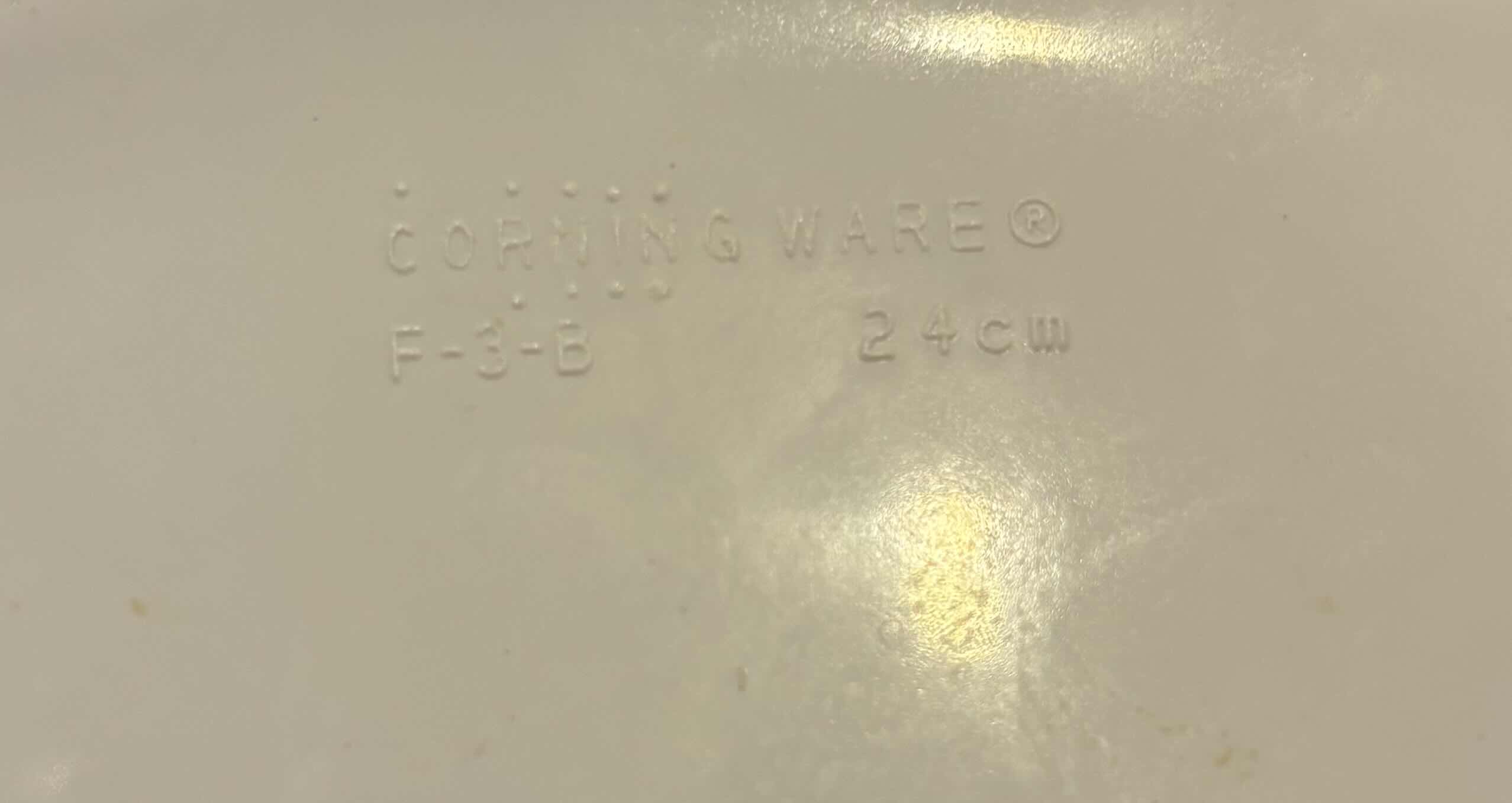 Photo 1 of CONTENTS OF KITCHEN DRAWER: CORNINGWARE DISHES