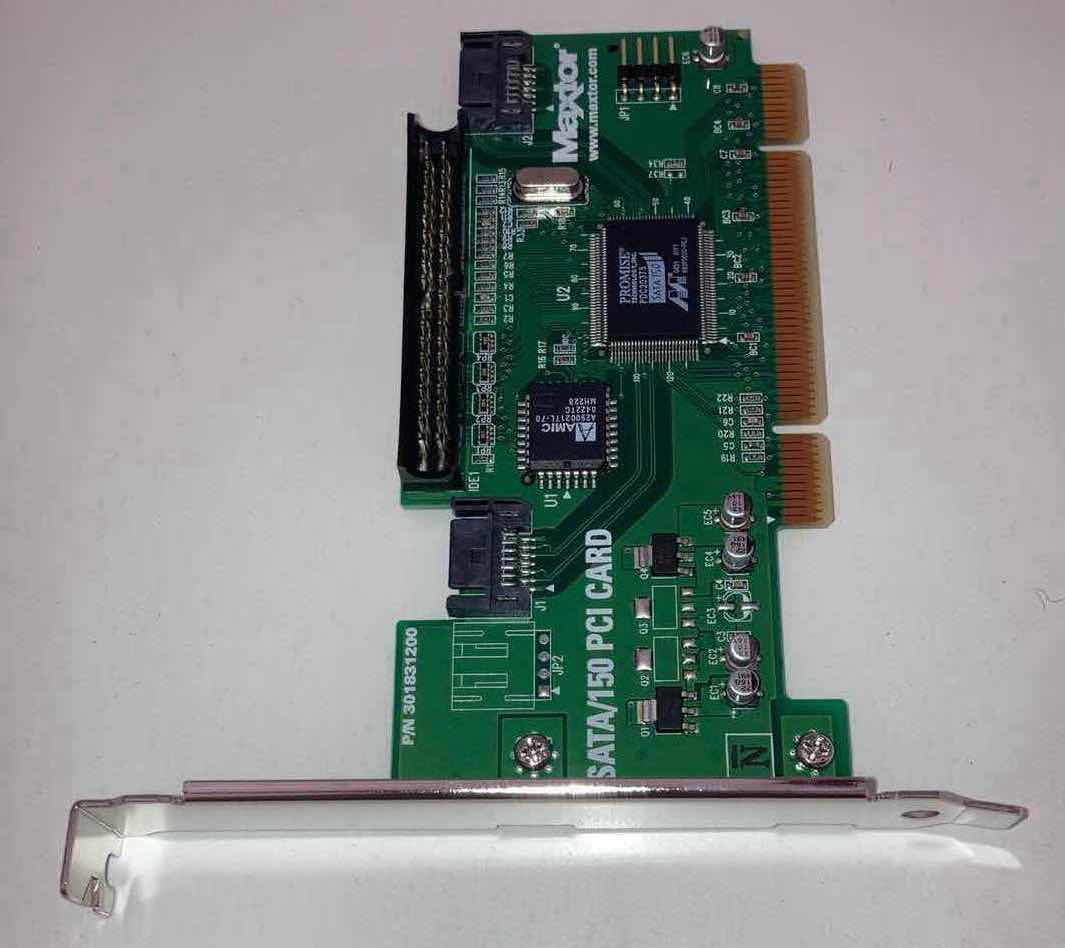 Photo 1 of NEW MAXTOR SATA/150 PCI CONTROLLER CARD