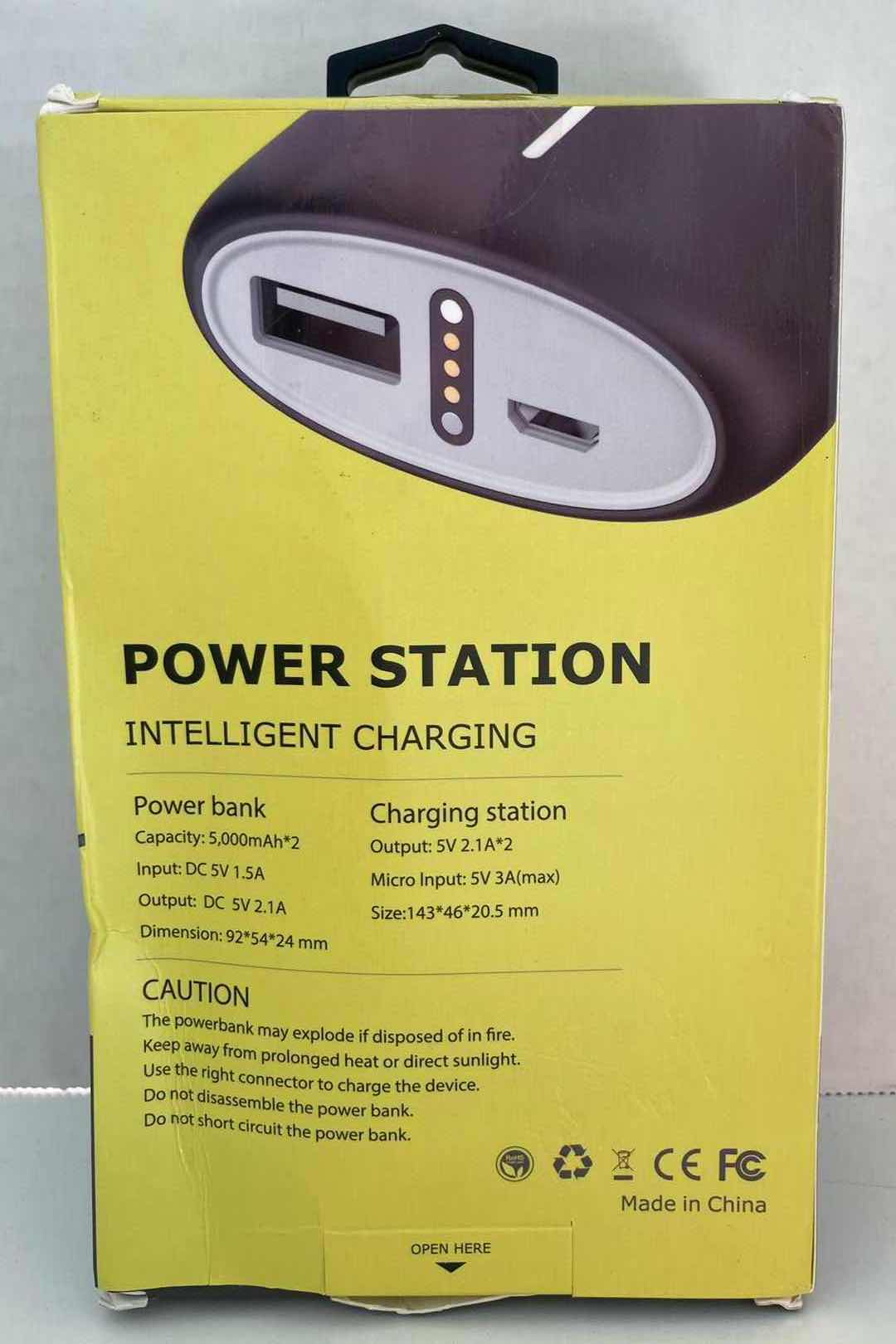 Photo 1 of NEW POWER BANK INTELLIGENT CHARGING POWER STATION