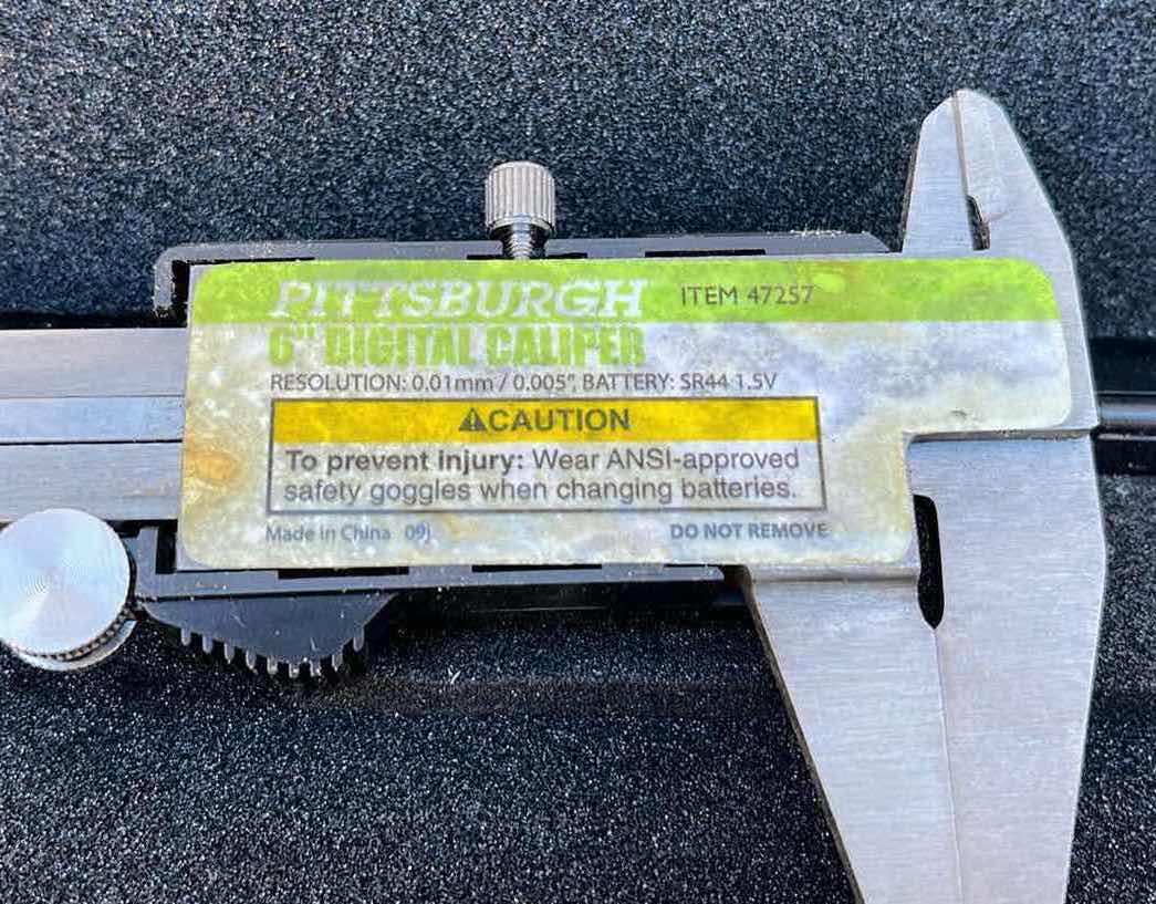 Photo 1 of PITTSBURGH 6” DIGITAL CALIPER 47257 W HARD CASE