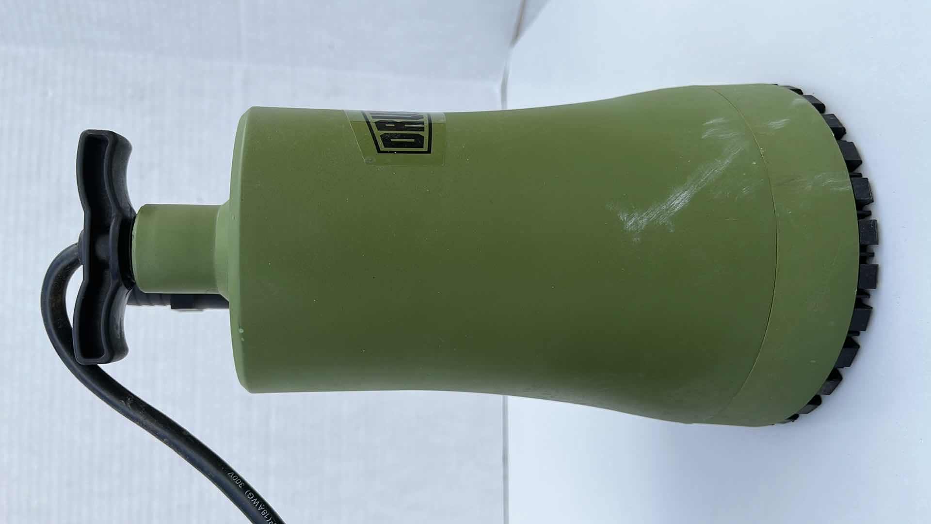 Photo 1 of DRUMMOND 1/3HP 2000GPH SUBMERSIBLE UTILITY WATER PUMP