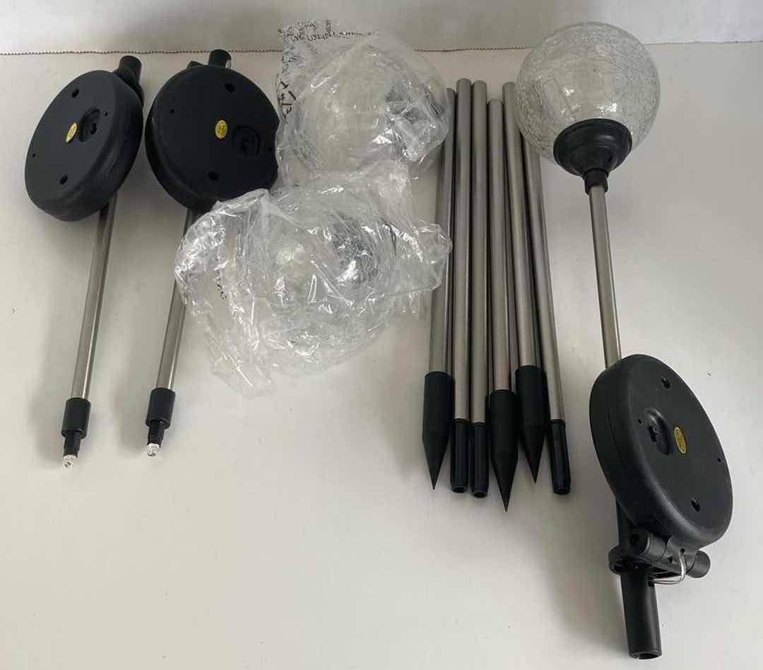 Photo 1 of FRCOLOR SOLAR GLASS GLOBE GARDEN LIGHTS H32.28” (SET OF 3)