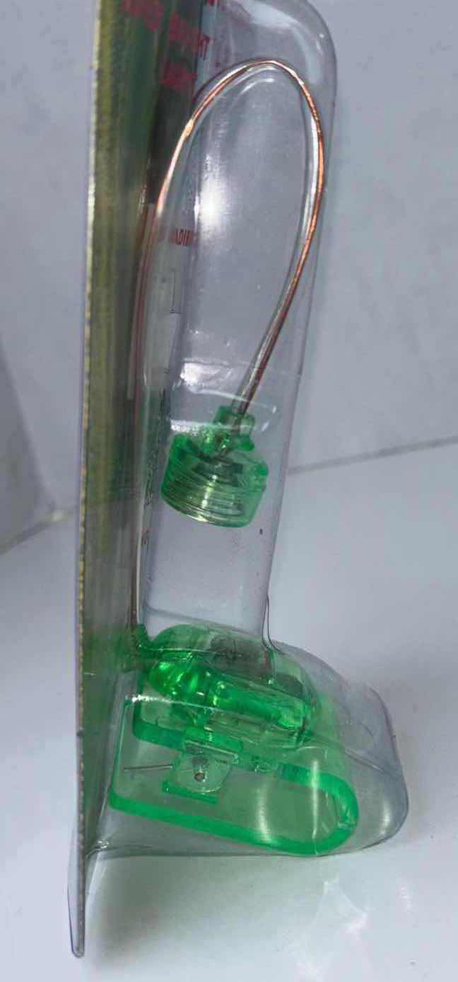 Photo 1 of NEW CLIP-ON FLEXIBLE LED BOOKLIGHTS (3)