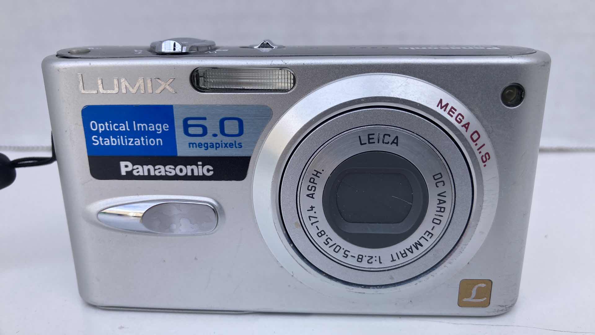 Photo 1 of PANASONIC LUMIX DMC-FX3 DIGITAL CAMERA & JORZER SPORTS CAMERA HD 1080P W CAMERA BAG & ACCESSOIRES