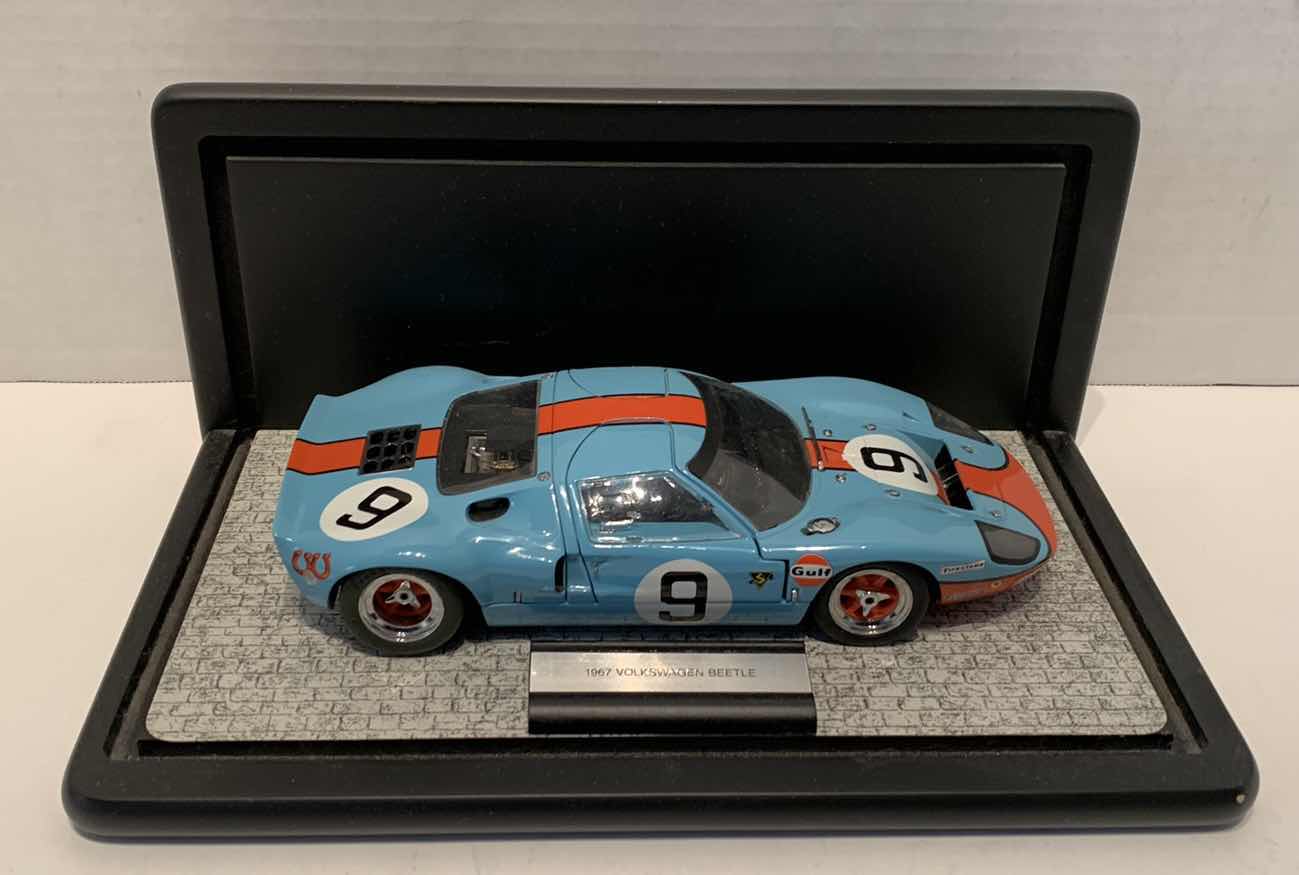 Photo 1 of REPLICA FORD GT-40 #9 YEAR:1968 SCALE: 1/20 WITH COLLECTORS CASE