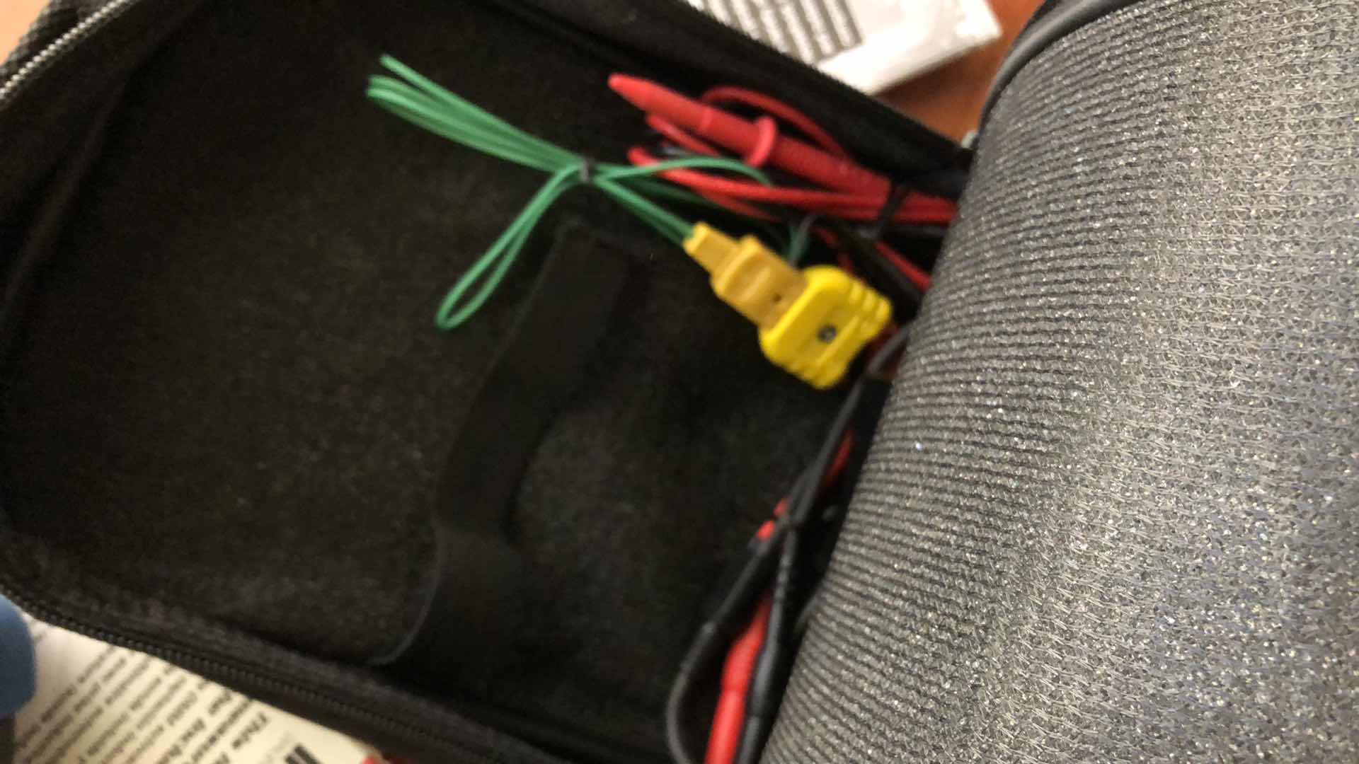 Photo 1 of INNOVA EQUUS 3340A AUTOMOTIVE DMM ENGINE ANALYZER