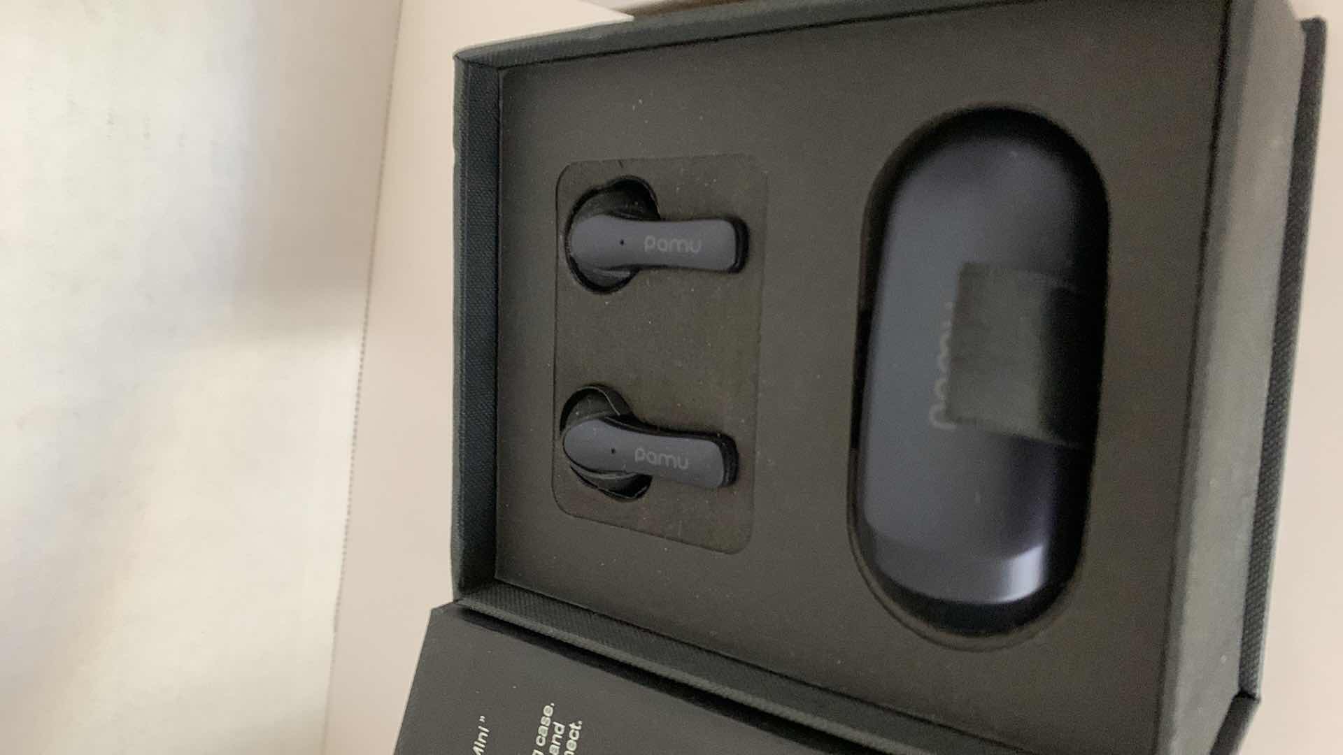 Photo 1 of PAMU SLIDE MINI BLUETOOTH EAR BUDS