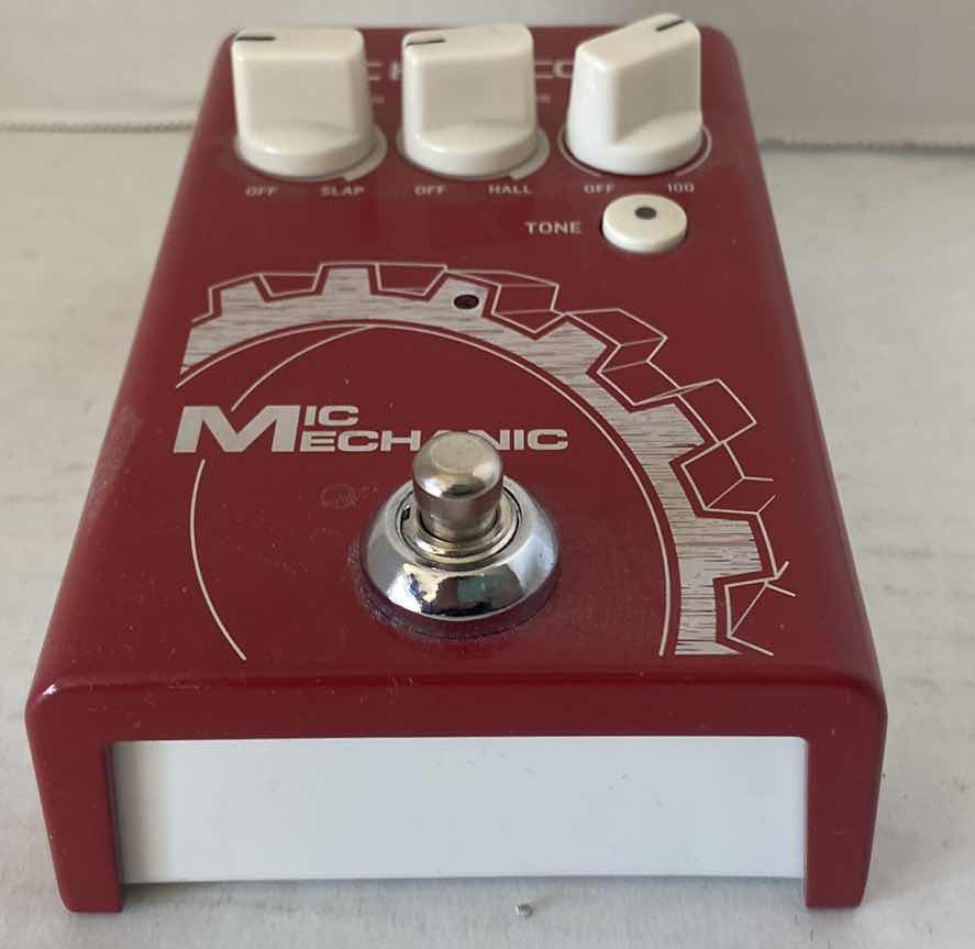 Photo 1 of TC HELICON MIC MECHANIC VOCAL EFFECTS ELECTRIC GUITAR STOMPBOX