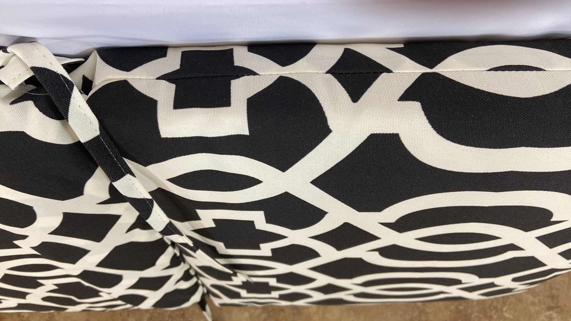 Photo 1 of PATIO CHASE SEAT CUSHION 38.5” X 18.5” POLYESTER MATERIAL