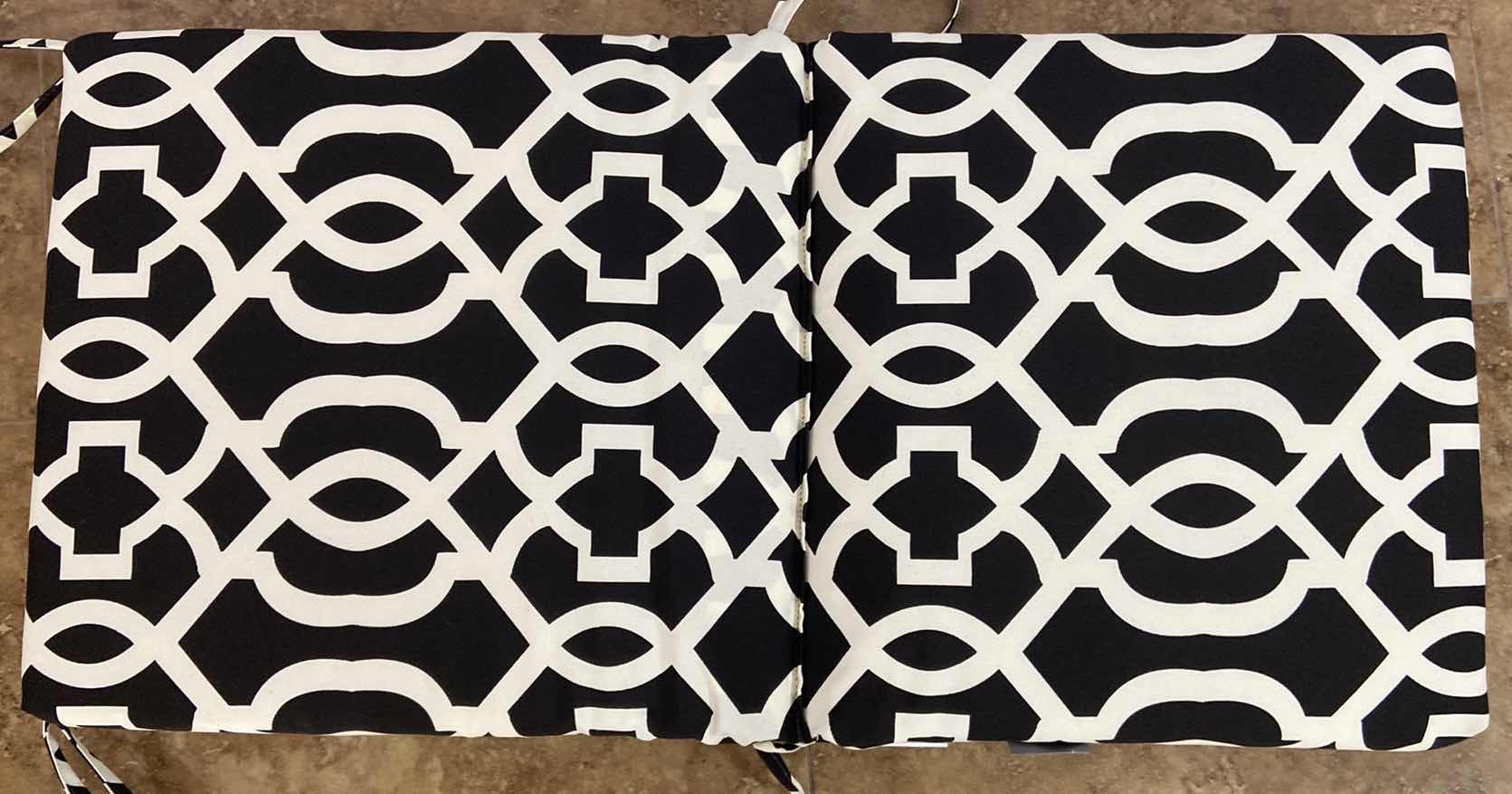 Photo 1 of PATIO CHASE SEAT CUSHION 38.5” X 18.5” POLYESTER MATERIAL