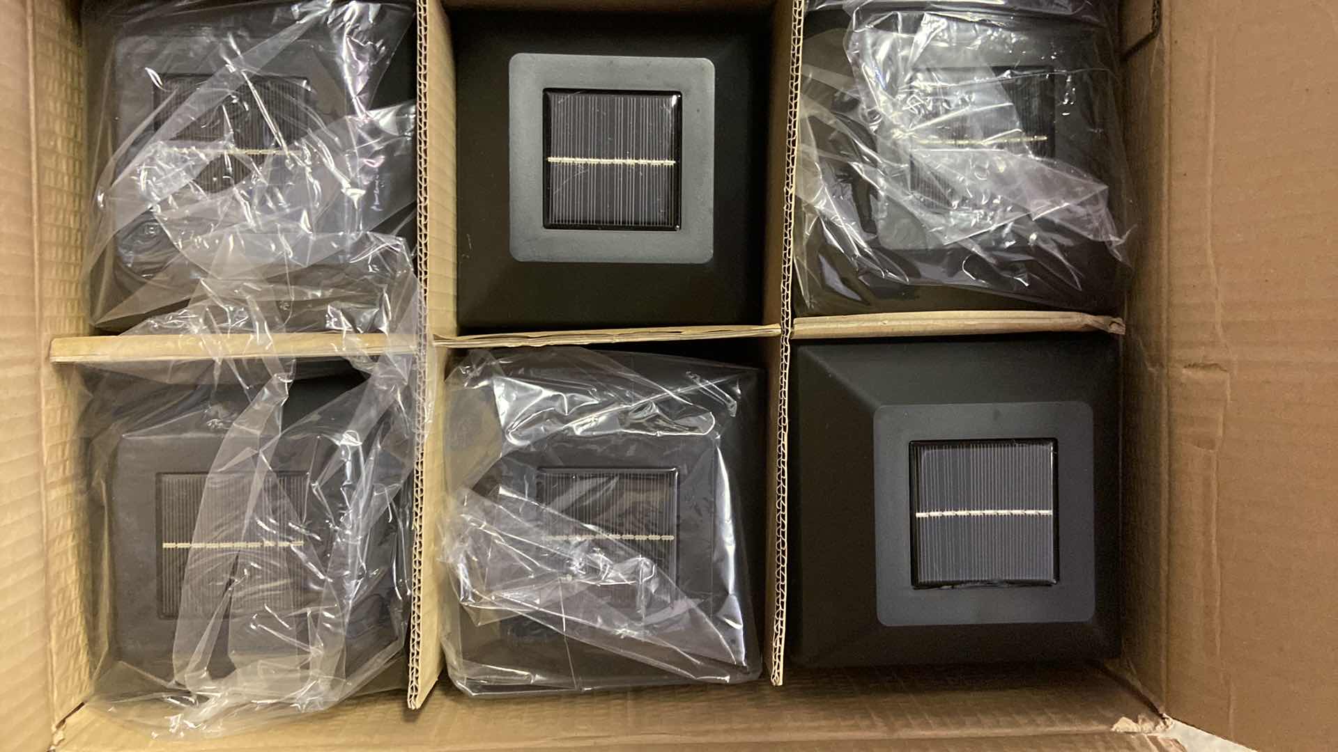 Photo 1 of 12-TROPHY SOLAR POWERED LED POST CAP LIGHT BLACK