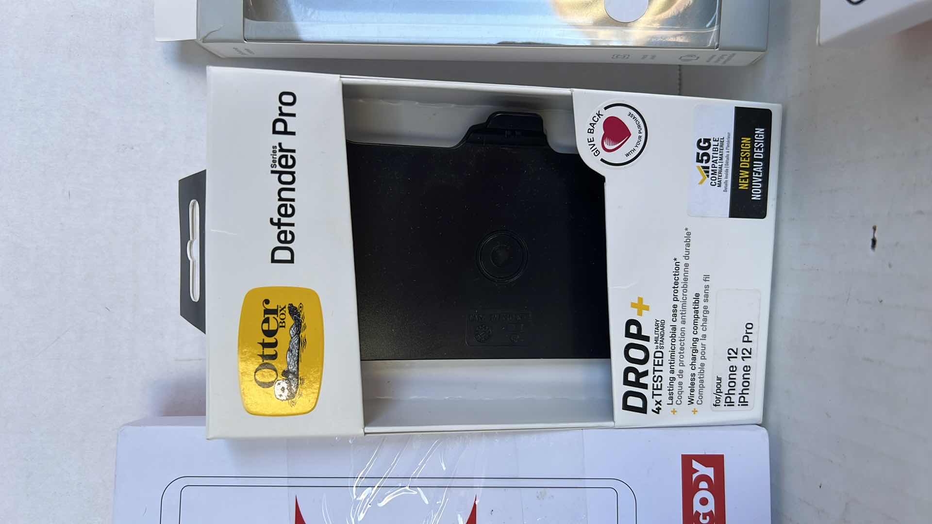 Photo 3 of 13-IPHONE ACCESSORIES