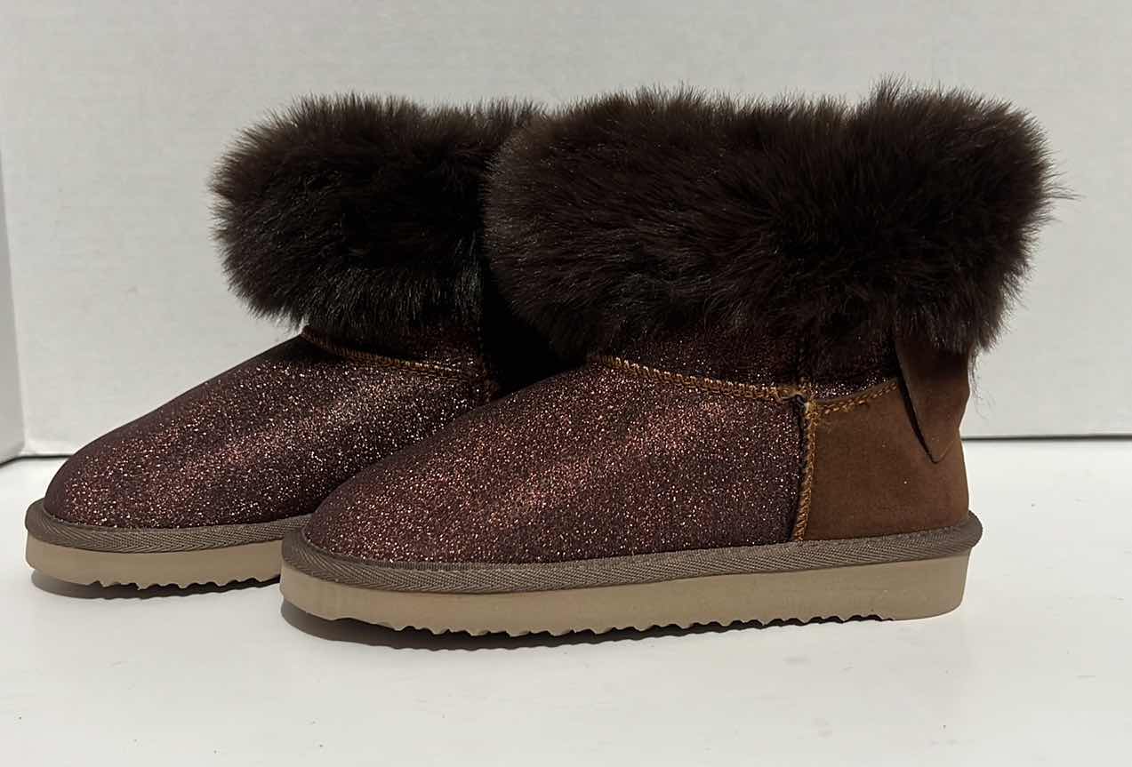 Photo 1 of GIRLS ANKLE WINTER SNOW BOOTS FAUX FUR LINED GLITTER BOWTIE, SIZE 13