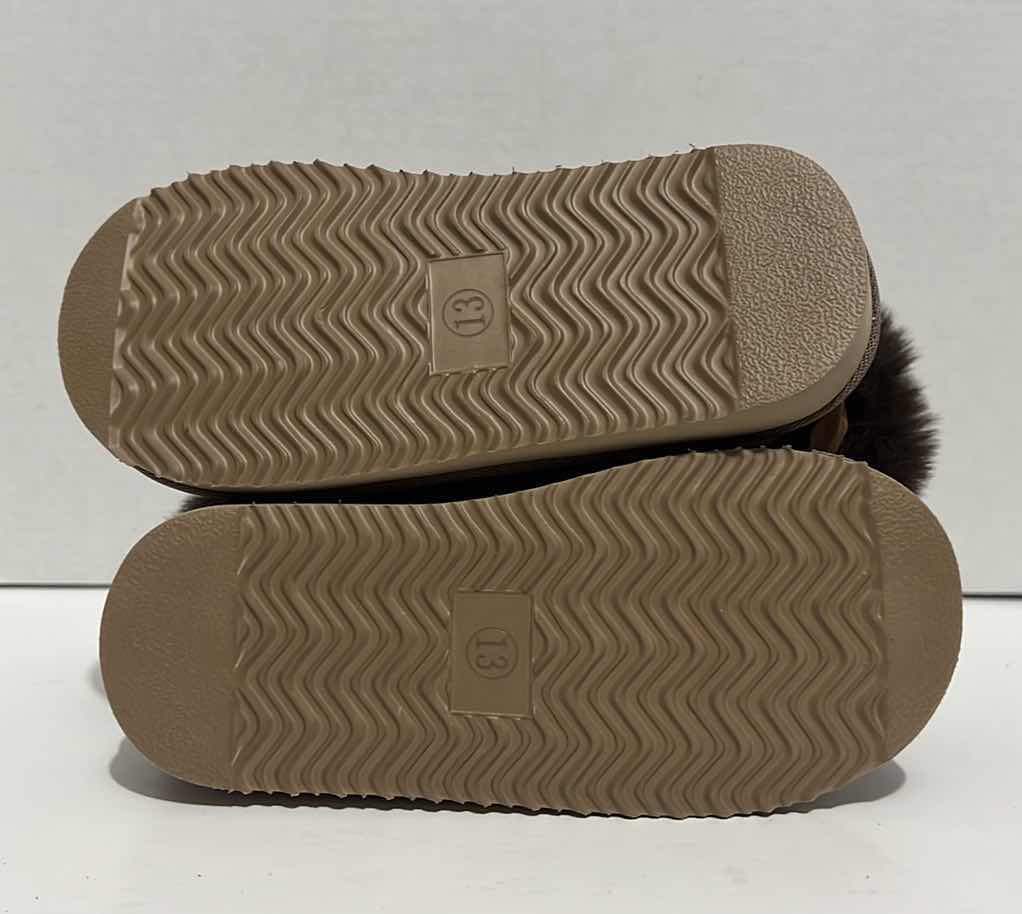 Photo 1 of GIRLS ANKLE WINTER SNOW BOOTS FAUX FUR LINED GLITTER BOWTIE, SIZE 13