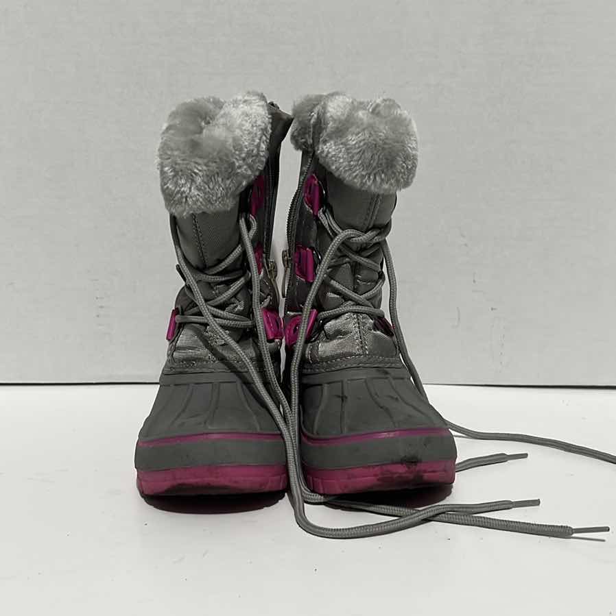 Photo 1 of GIRLS GREY/FUCHSIA BOOTS SIZE 13