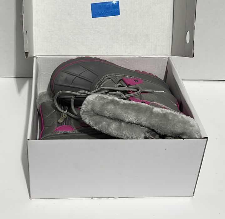 Photo 1 of GIRLS GREY/FUCHSIA BOOTS SIZE 13