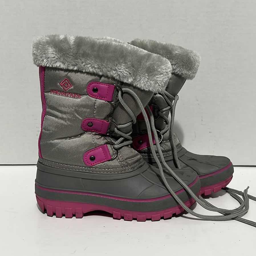 Photo 1 of GIRLS GREY/FUCHSIA BOOTS SIZE 13