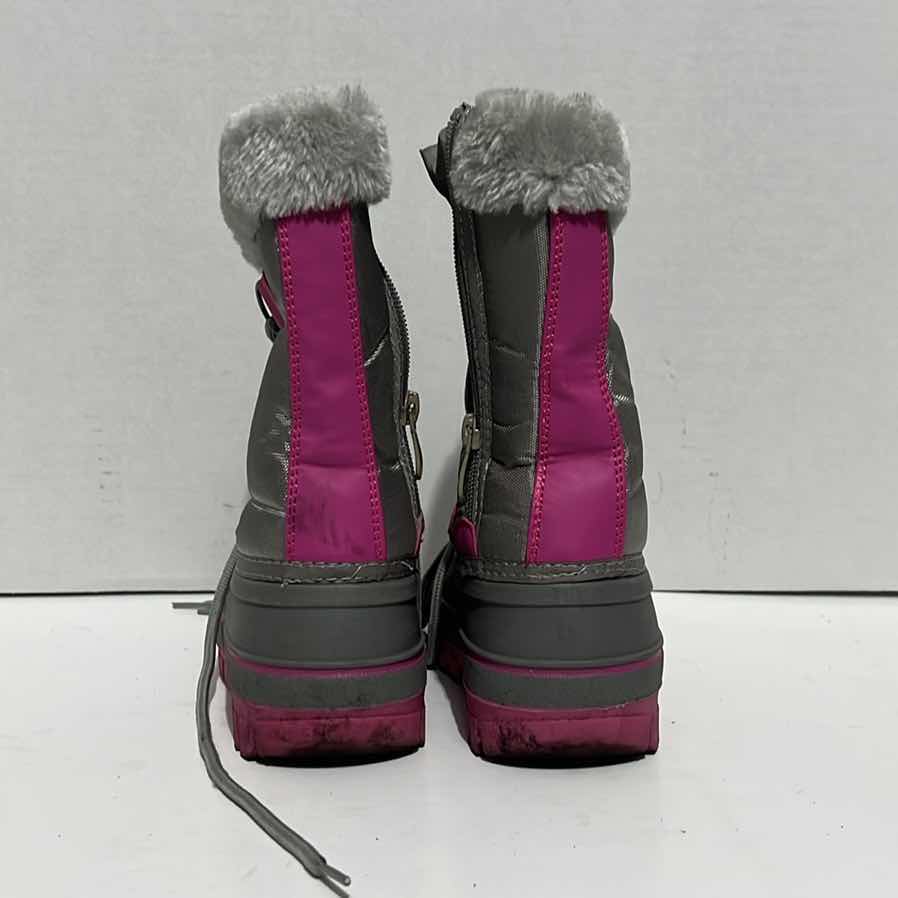 Photo 1 of GIRLS GREY/FUCHSIA BOOTS SIZE 13