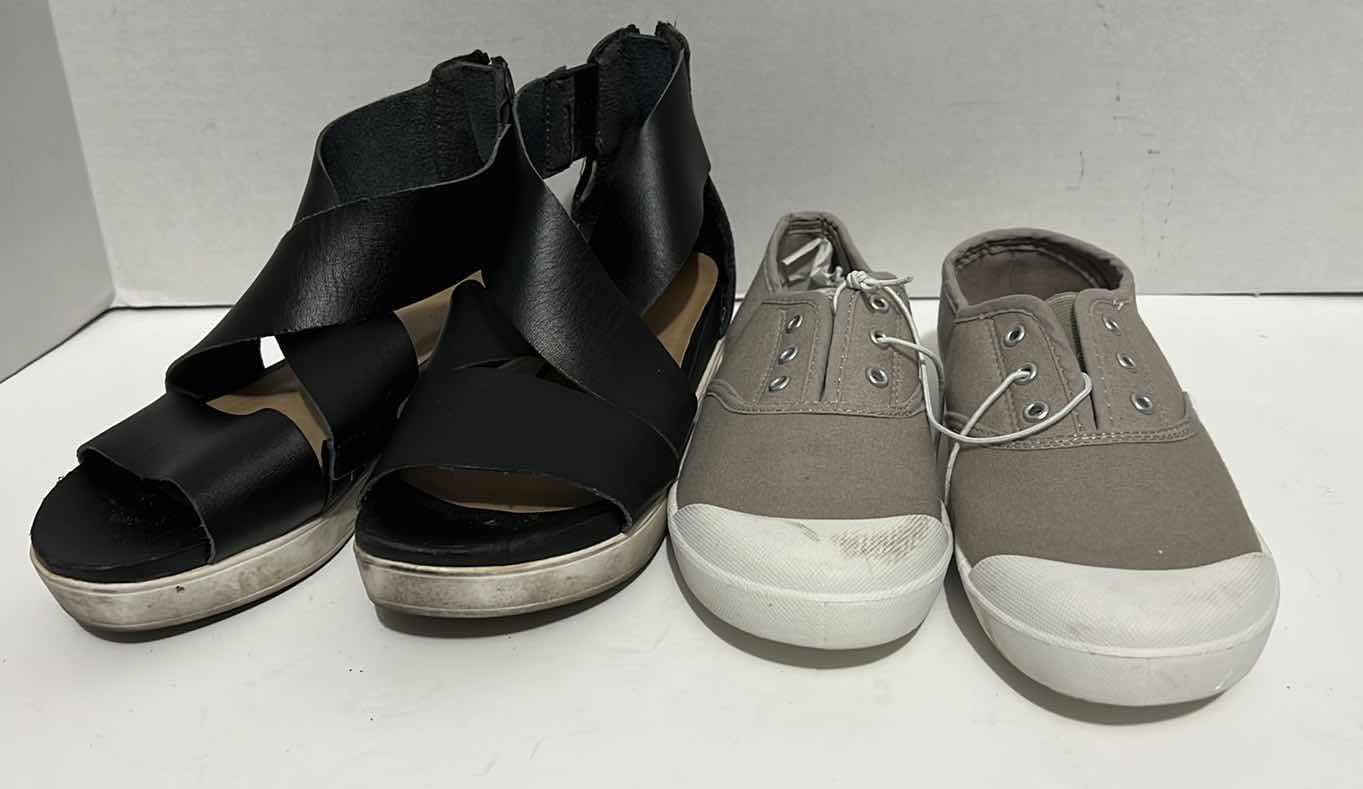 Photo 1 of 2-WOMENS SHOES 