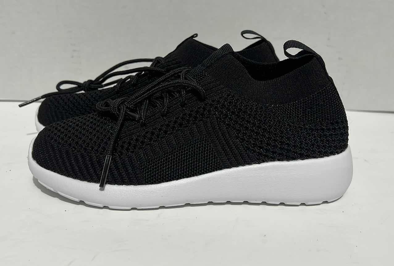 Photo 2 of BLACK SHOE SIZE 2