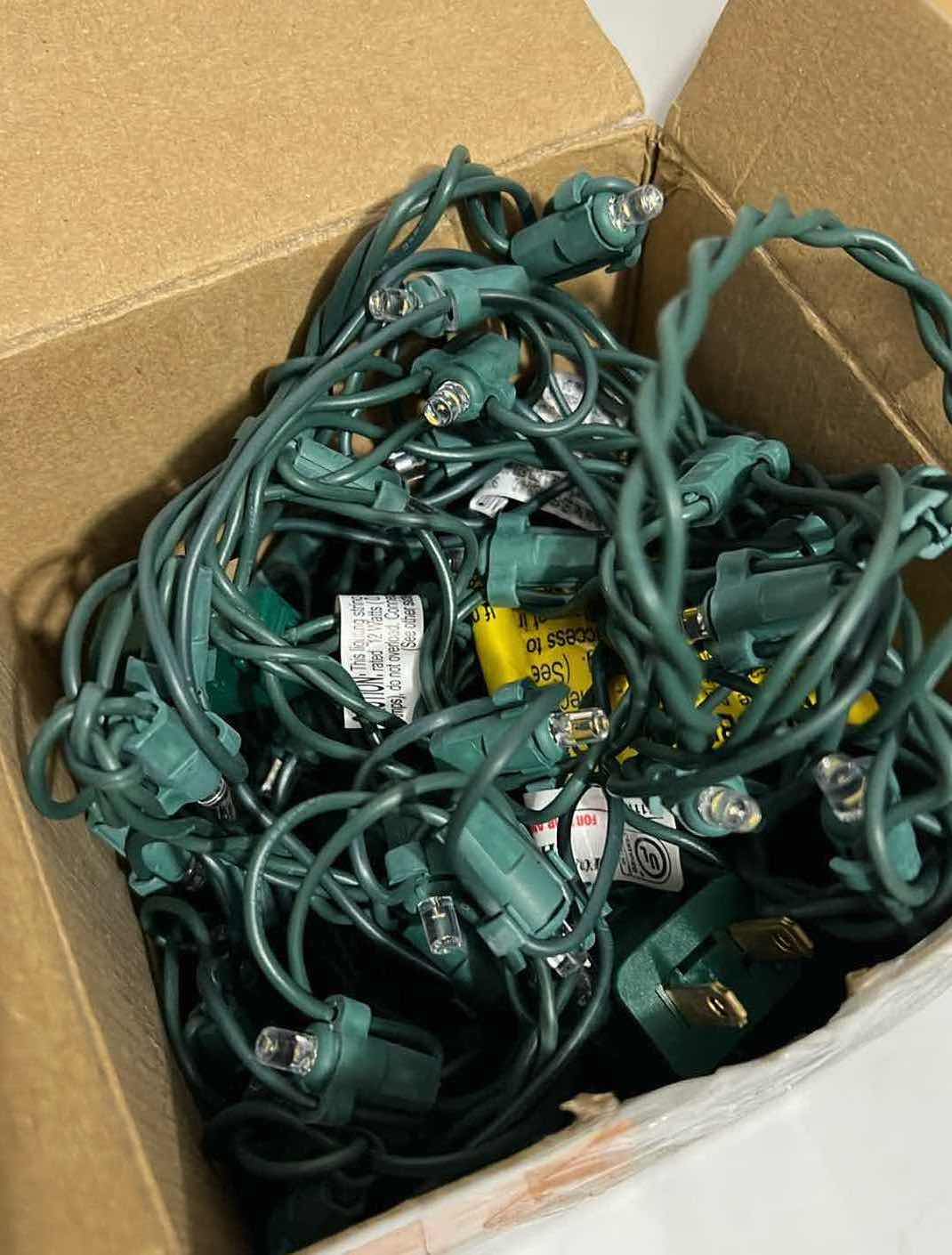 Photo 1 of ‘I LOVE YOU’ 3D ILLUSION NIGHT LAMP AND CHRISTMAS LIGHTS LOT 2