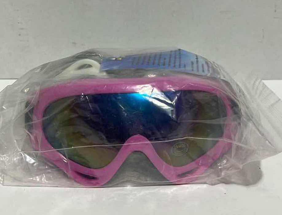 Photo 1 of 3-SKI/SNOWBOARD GOGGLES