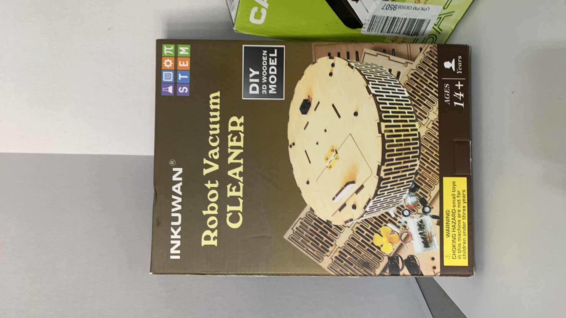 Photo 1 of ELECTRIC PIANO, FUNKO POP, AND A STEM BUILDING KIT