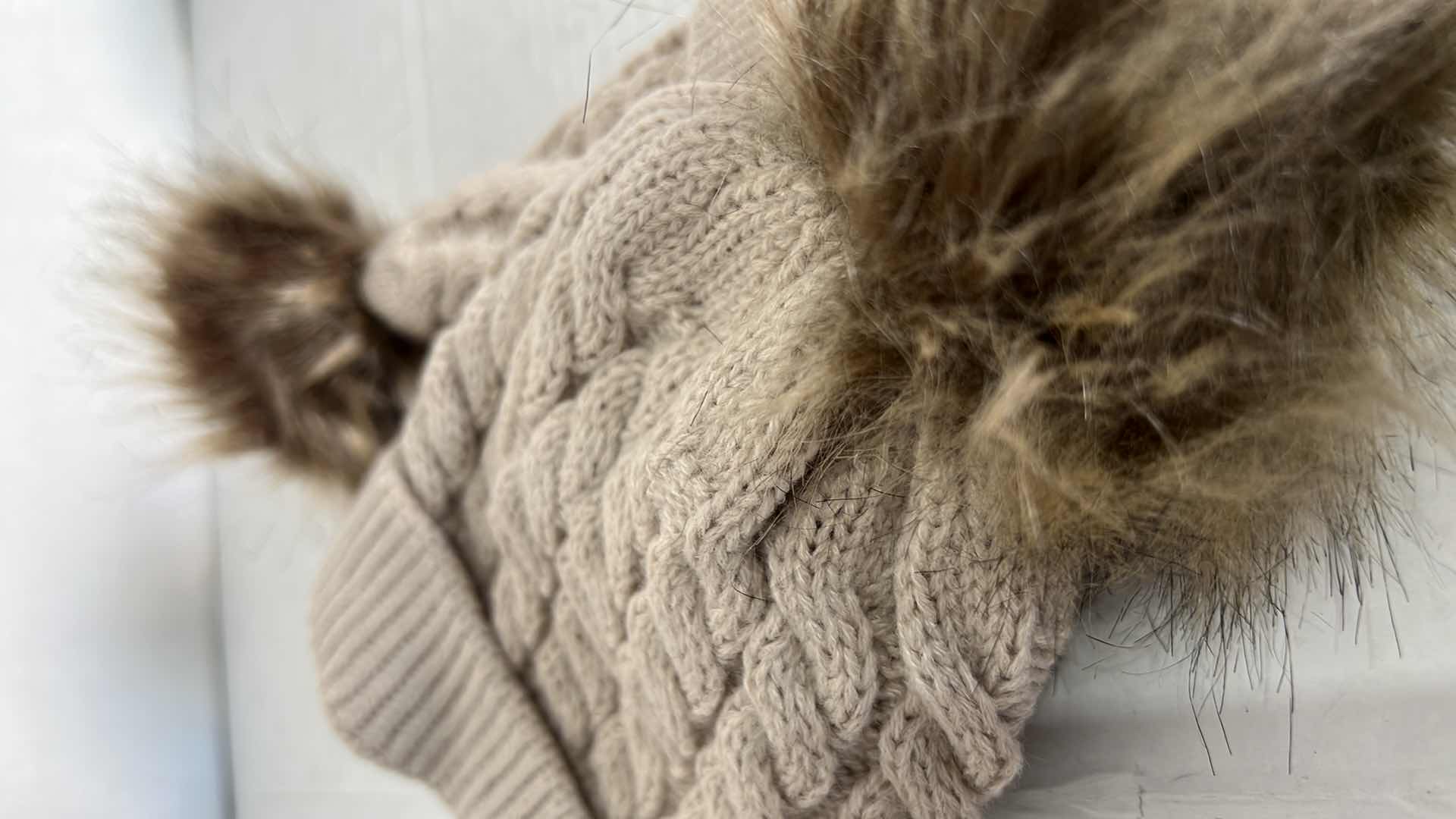 Photo 3 of HAT, BEANIES, SCARF LOT 4